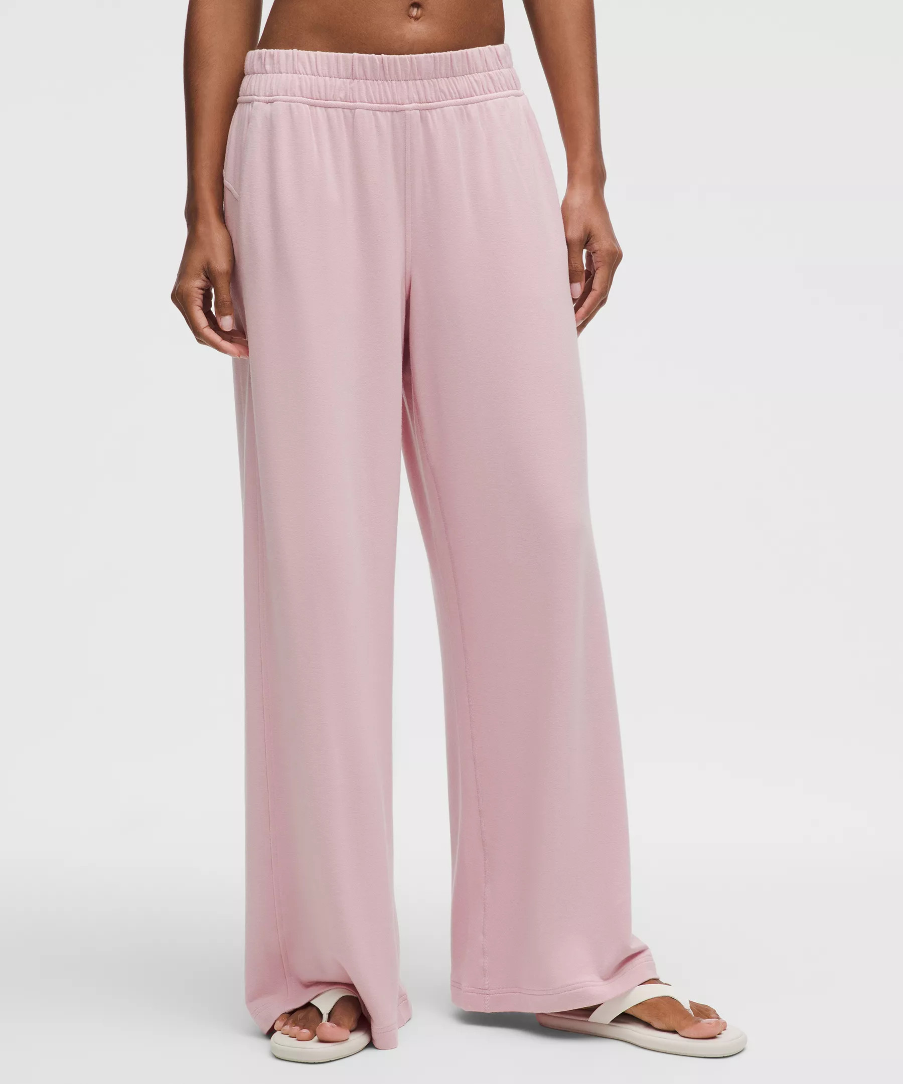 BeCalm Mid-Rise Wide-Leg Pant | Lululemon (US)