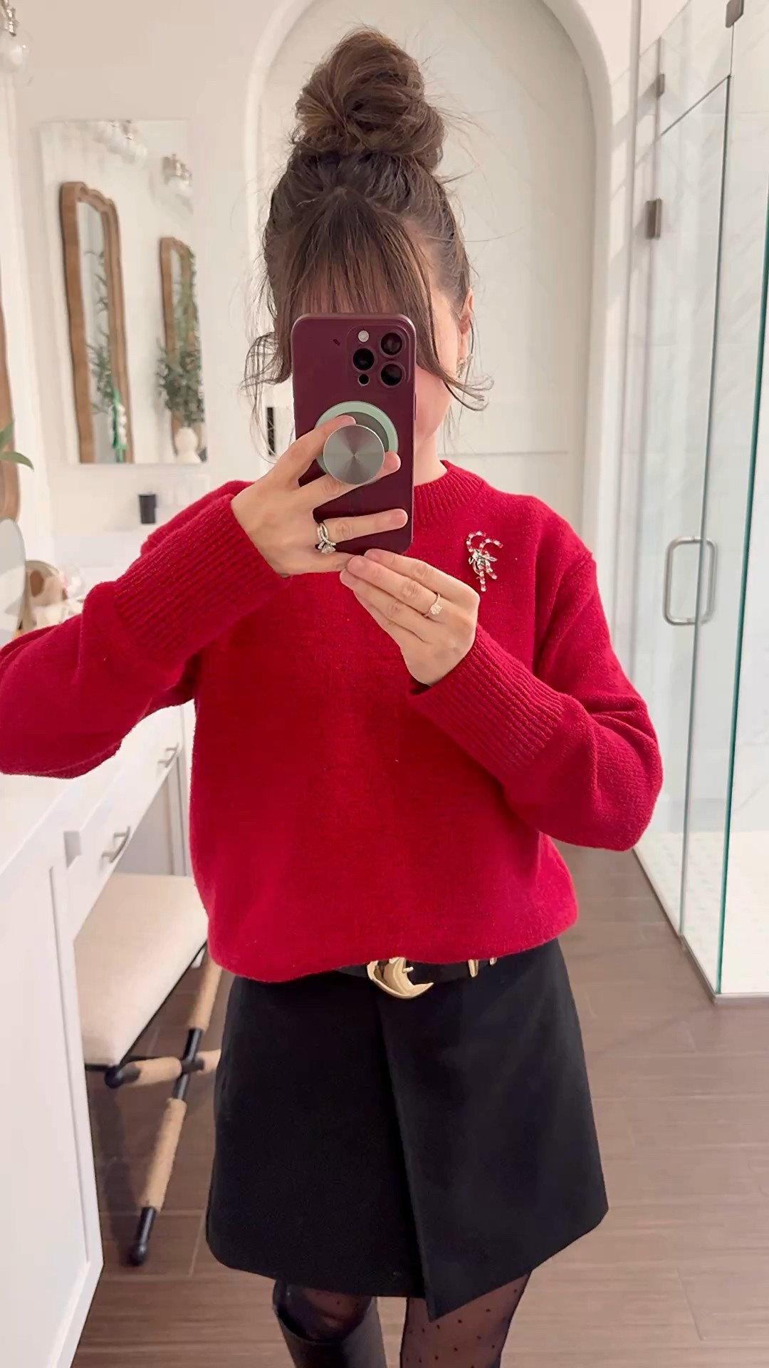 Wearing red just feels right this time of year. A cozy sweater, a mini, and knee boots — easy, classic, and so flattering for petites (I’m 5’2).
Perfect for holiday dinners, casual parties, or date nights when you want to look put-together without overthinking it.

Sweater XS 
Skort xs 
Tights xs 
Boots 5.5


Comment SHOP below to receive a DM with the link to this post on my LTK ⬇ https://liketk.it/5tGar #ltkholiday #ltkpetite

#LTKHoliday