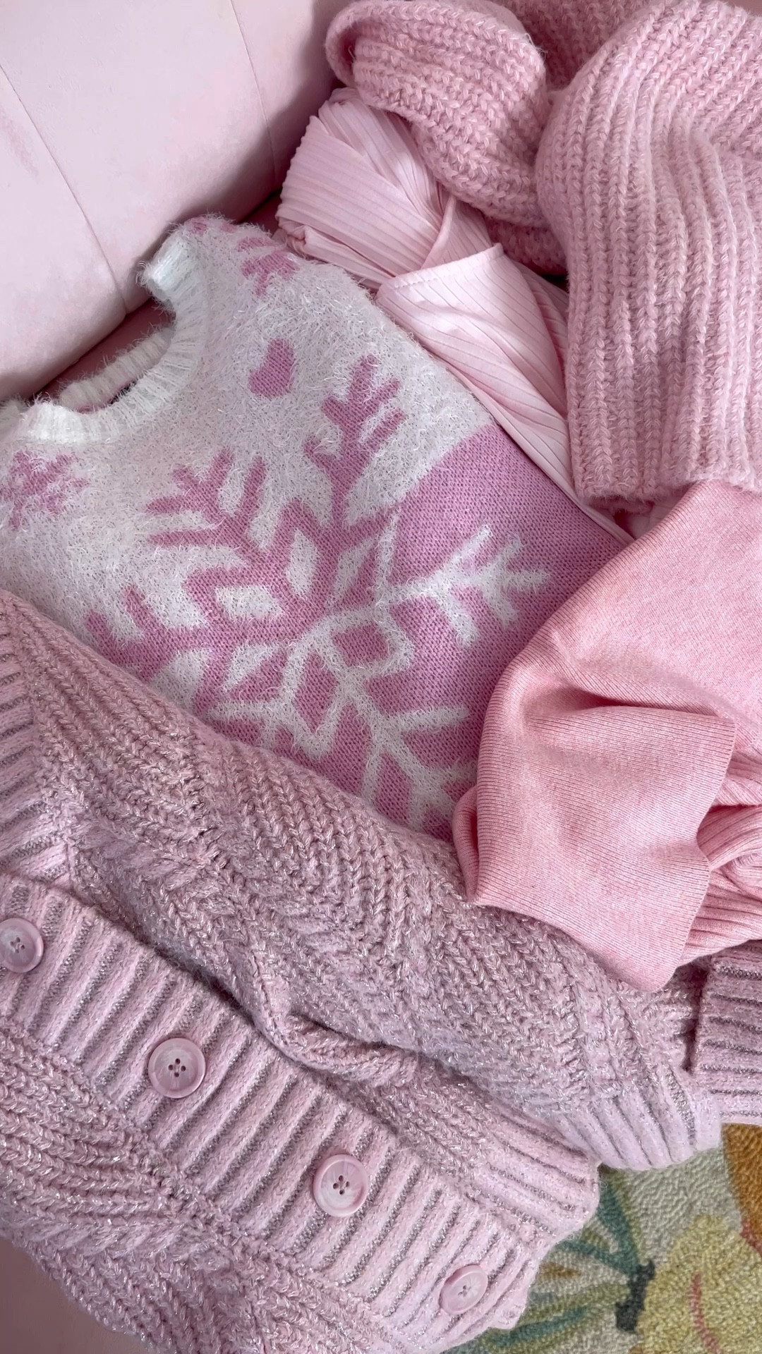 The cutest pink finds from target ❄️🎀

#LTKfindsunder50 #LTKstyletip #LTKHoliday