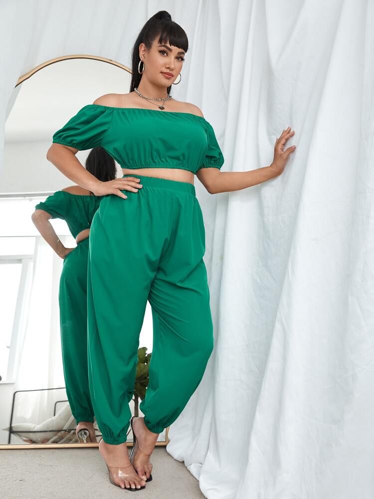 Plus Solid Off Shoulder Crop Top & Carrot Pants | SHEIN