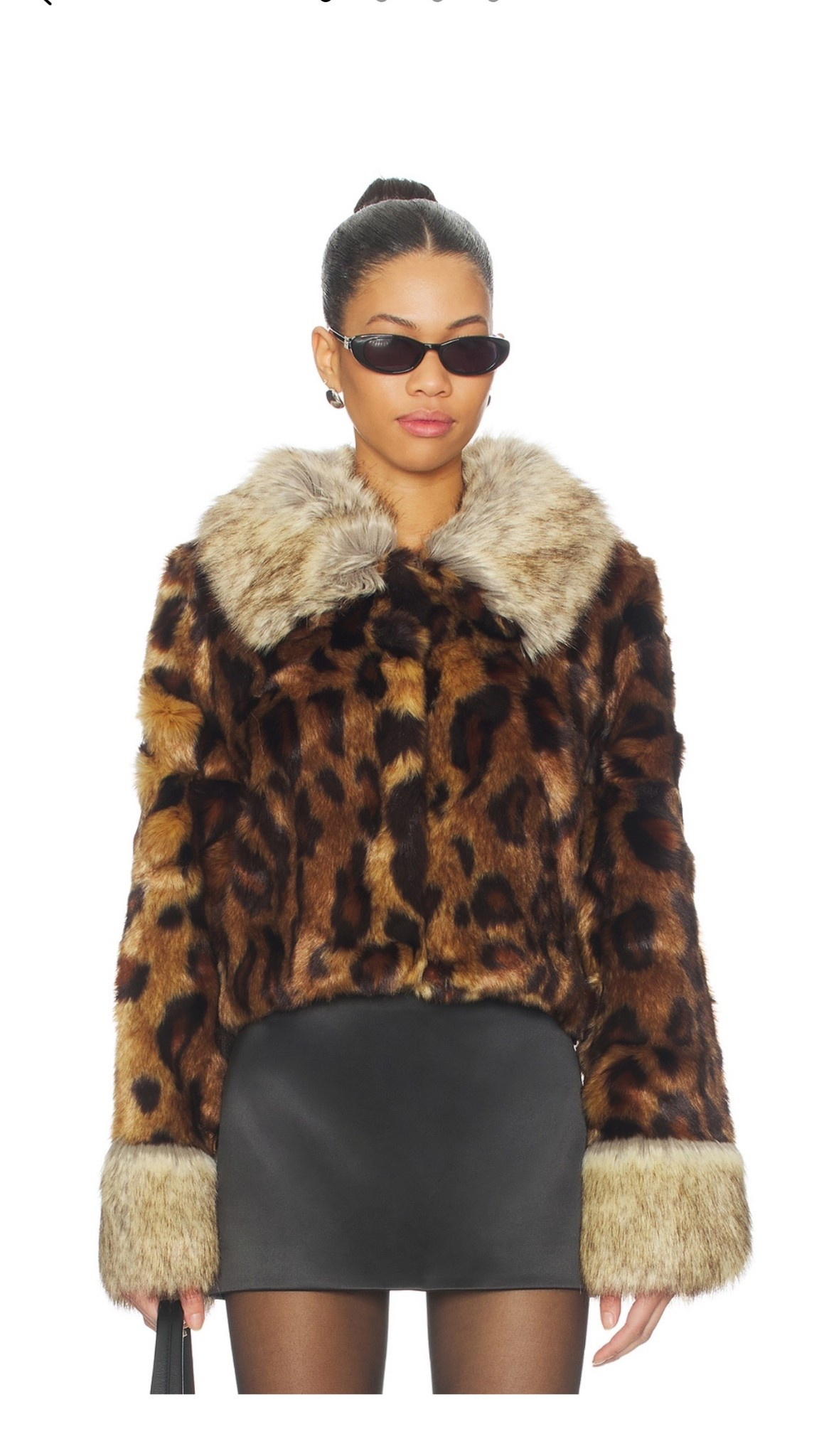 Hidden jacket 

#LTKBeauty #LTKgrwm #LTKSeasonal