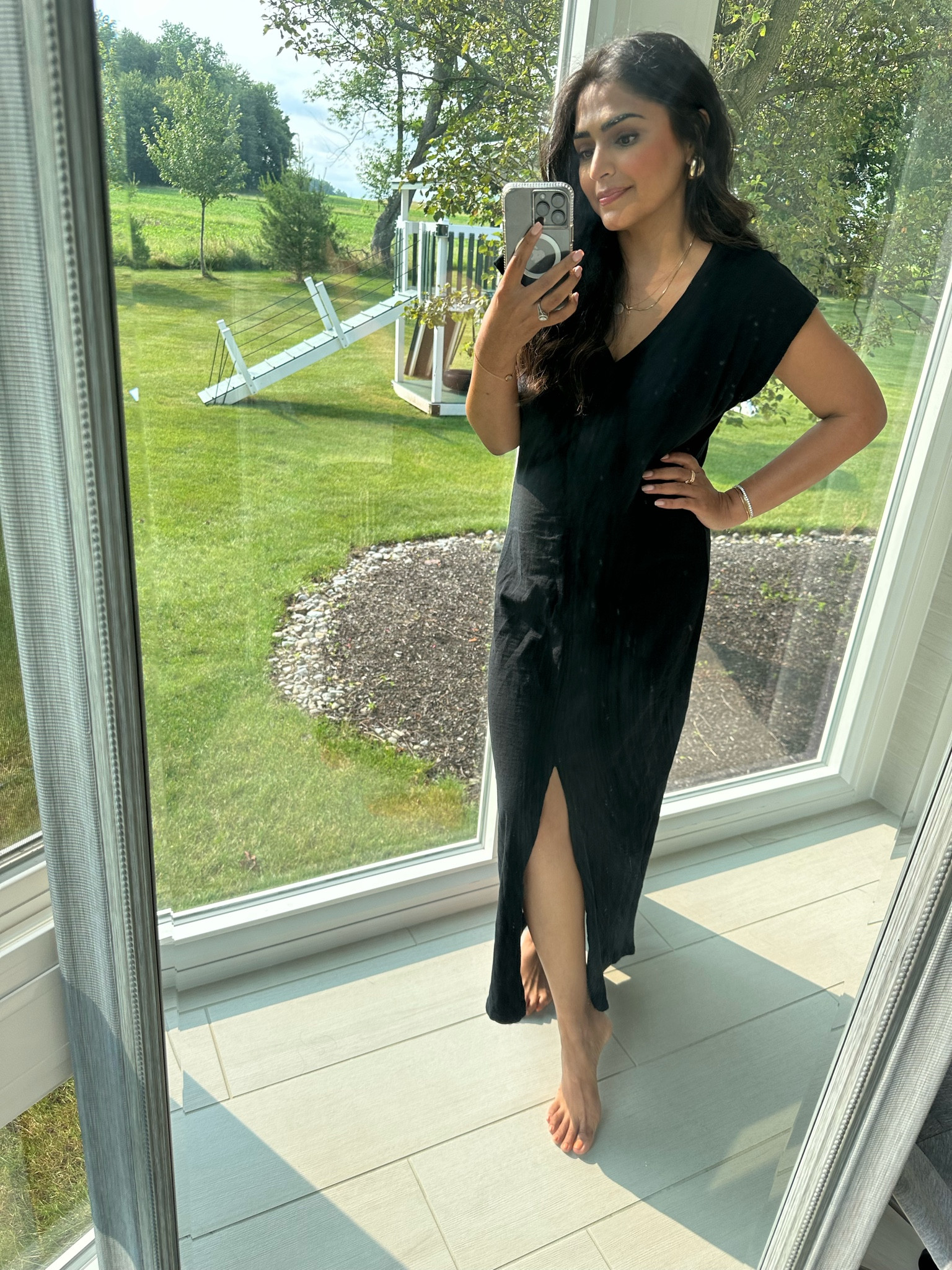 The perfect black summer day dress !! Summer dresses are my fave !! 