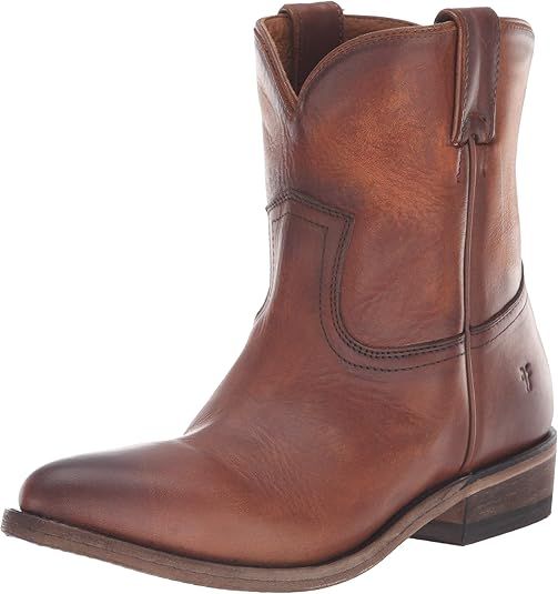 FRYE Women's Billy Short Boot | Amazon (US)