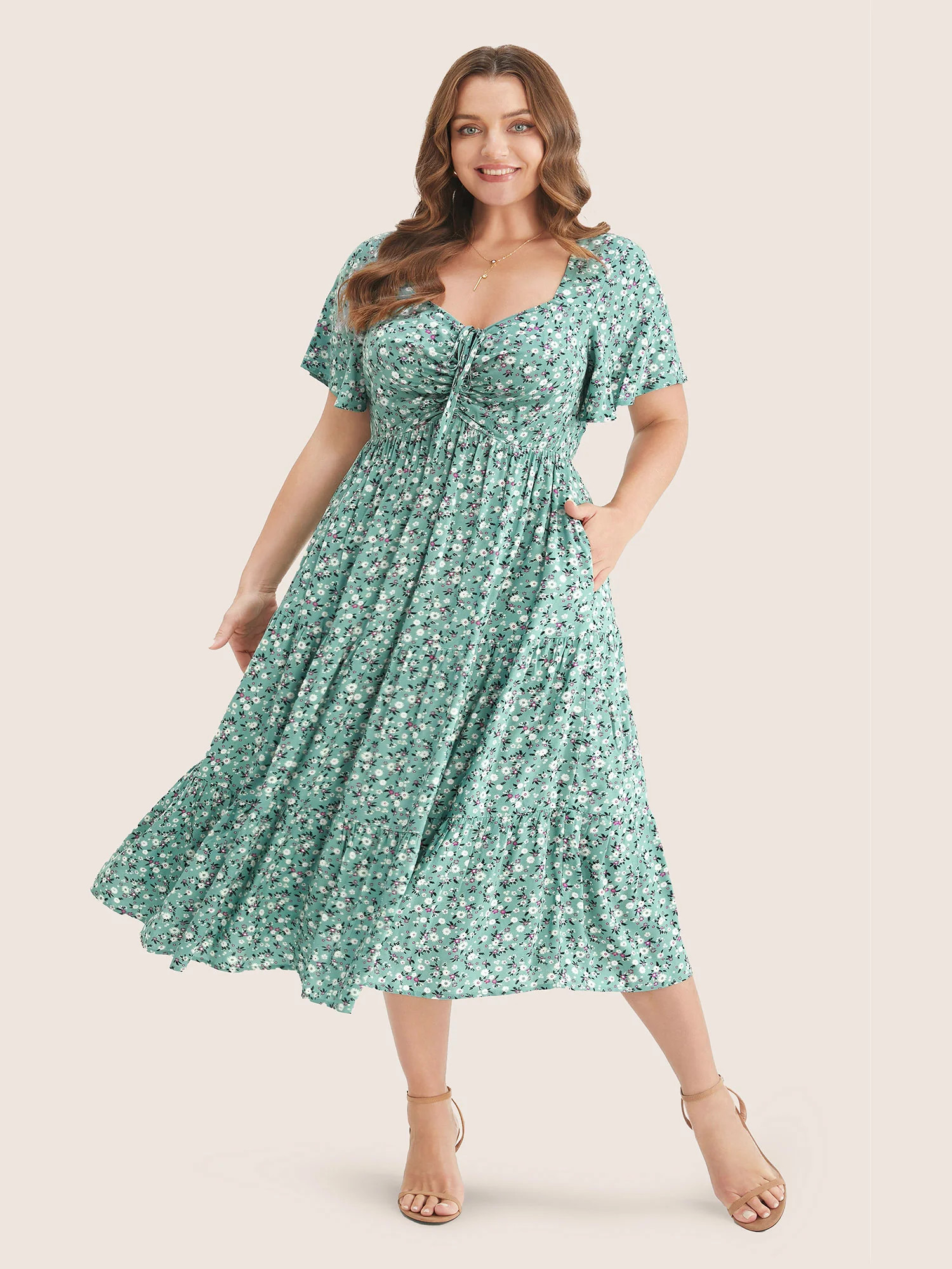 Ditsy Floral Sweetheart Drawstring Pocket Tiered Dress | Bloomchic