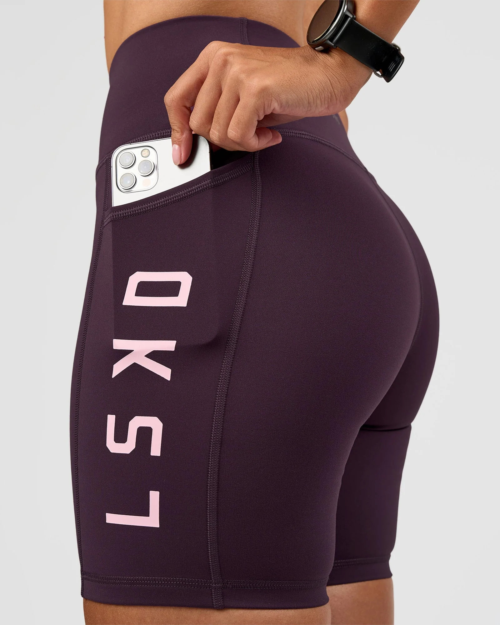 Rep Ultra High-Rise 6" Short Pockets - Midnight Plum-Marshmallow | LSKD | LSKD