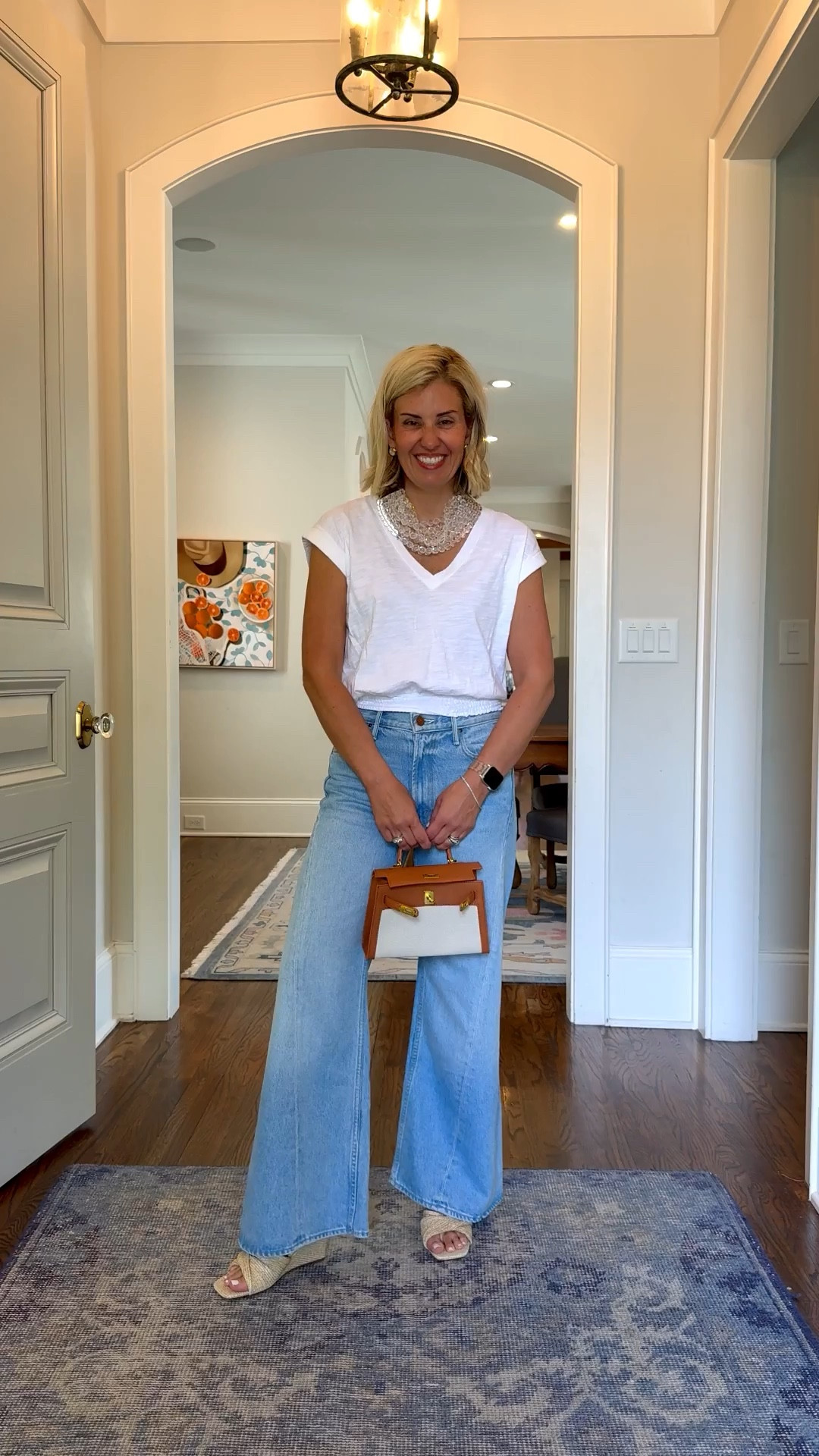 The new Lilla P tee is here & it’s amazing! Paired it with petite Mother denim. This look is a yes! 
Tee - xs
Jeans - 26P
Heel - 8 tts 
* Use my code CMLP15 at Lilla P


#LTKmomlife #LTKOver40 #LTKdayinmylife