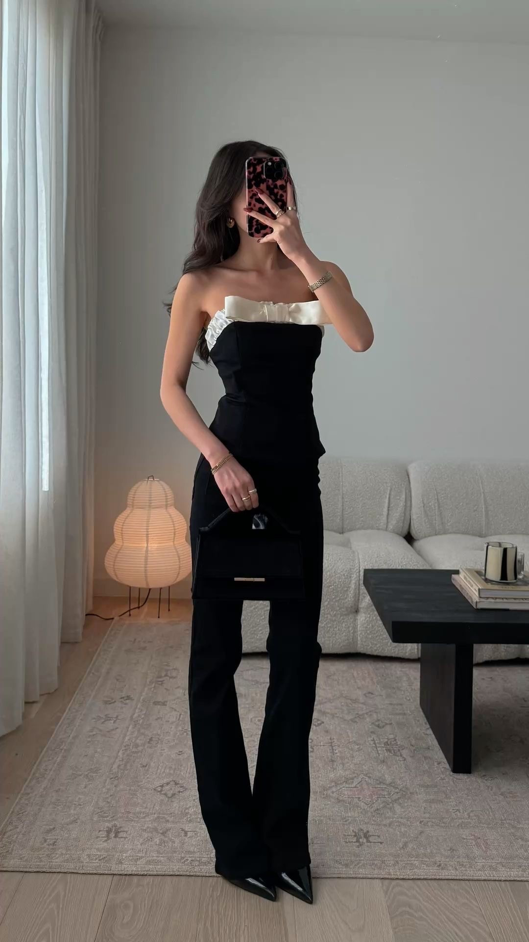 holiday outfit 🖤
top size xs, jeans size US 0

#LTKSeasonal #LTKootd #LTKHoliday