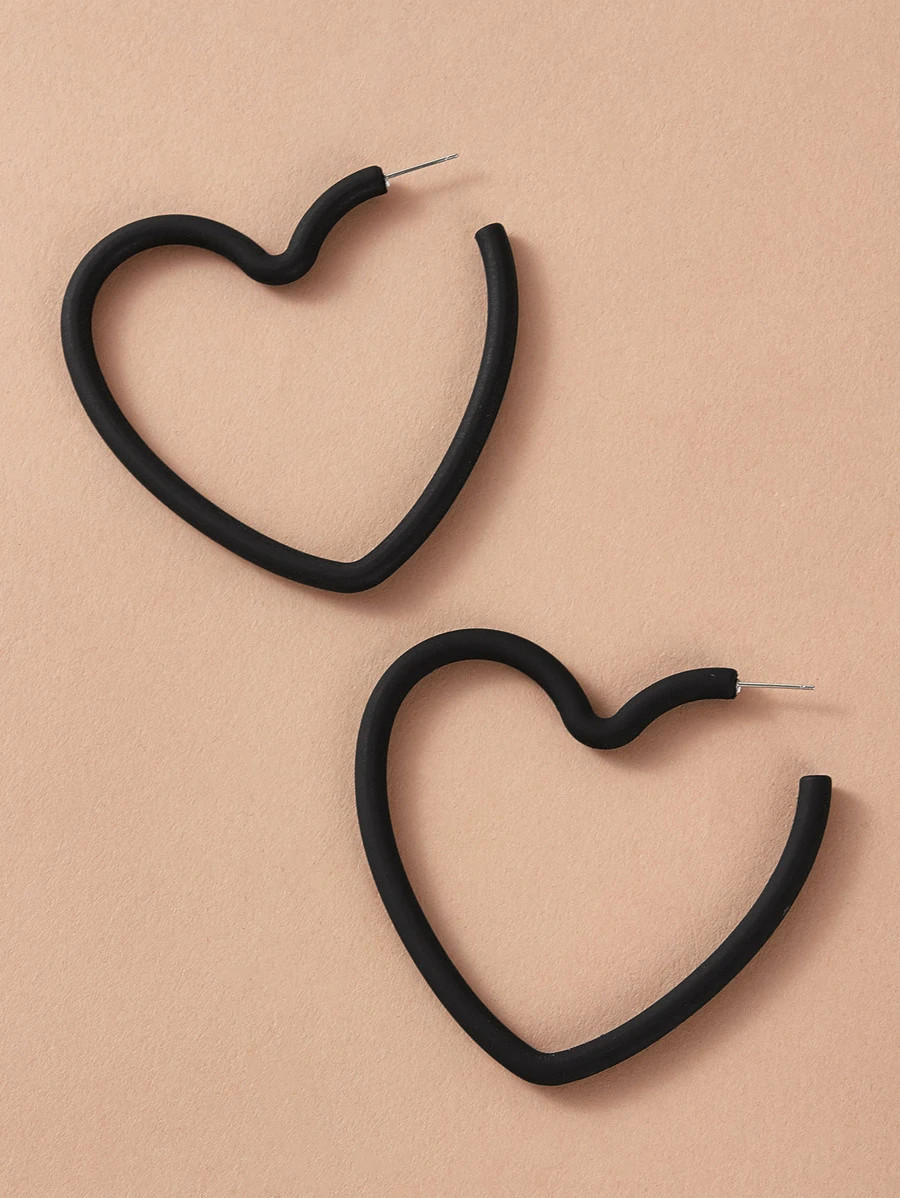 1pair Heart Shaped Cuff Hoop Earrings SKU: swear18191113460(1000+ Reviews)$2.50Make 4 payments of... | SHEIN