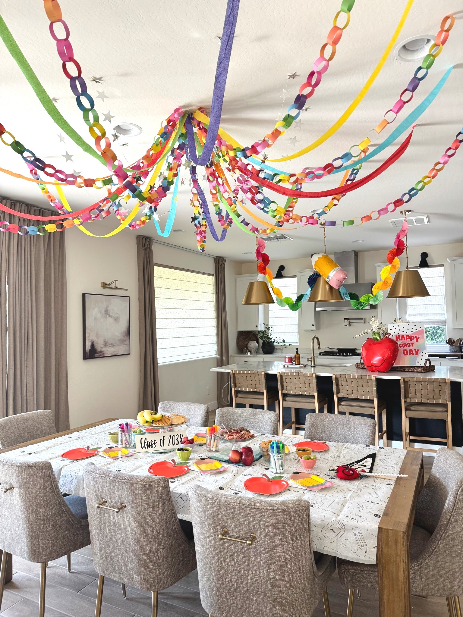 Affordable back to school breakfast (for dinner) decor!



#LTKKids #LTKFamily