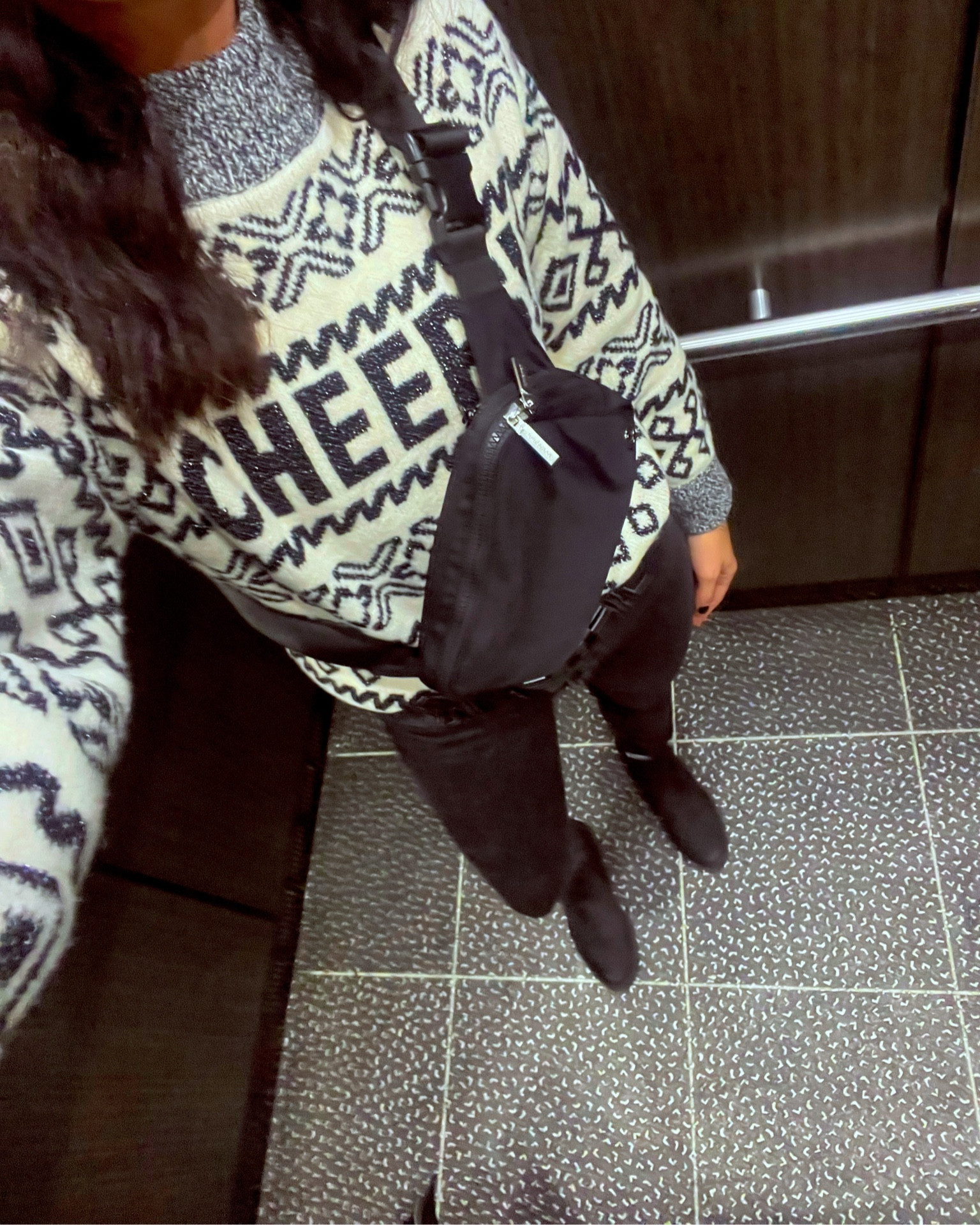 This is the perfect Christmas sweater + it’s on sale 🎄🫶

#LTKsalealert #LTKfindsunder50 #LTKSeasonal