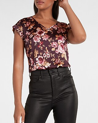 Floral V-Neck Short Sleeve Top | Express