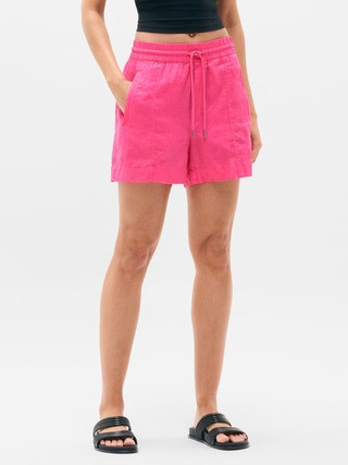 Retreat Linen Mid Rise 4" Short | Athleta