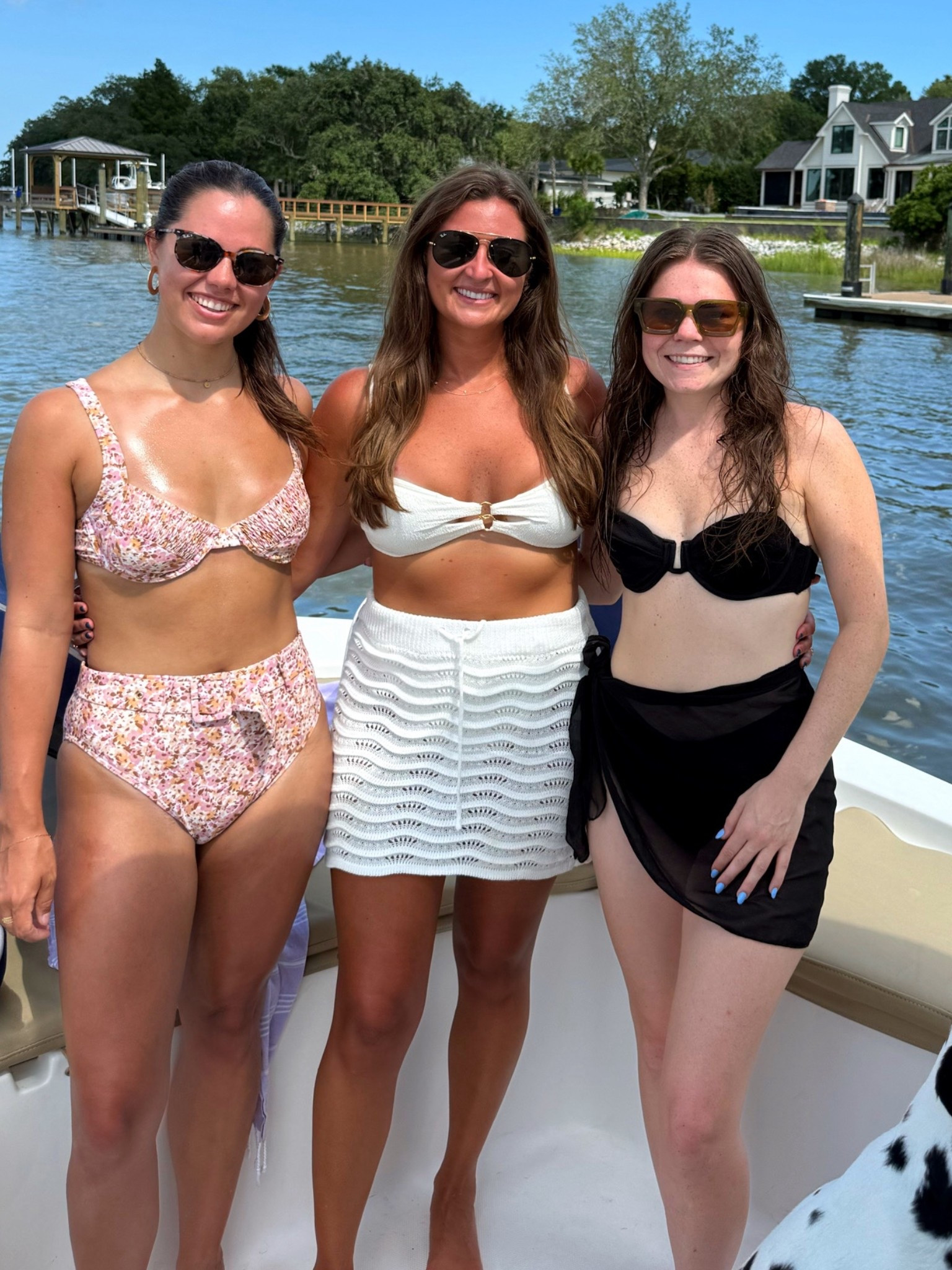 The perfect white swimmie 🤍