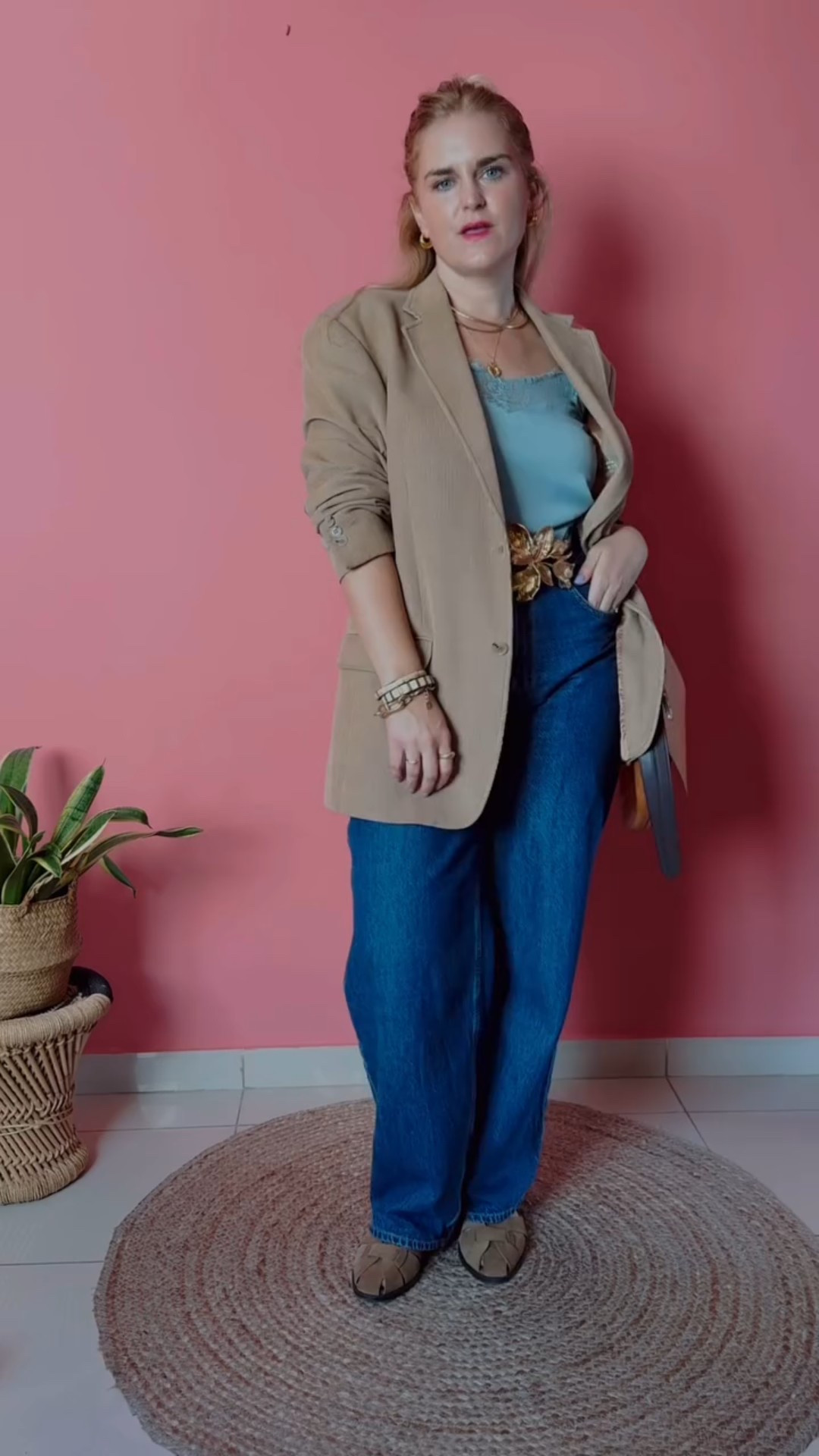 Do you want to be a Chloe girl this season? Here are 4 rules to embrace for the bohemian in you: 

1. Embrace Colour Mix pretty pastels with earthy tones for that effortless bohemian vibe.
2. Mix Your Textures Pair tougher fabrics like suede or leather with soft cottons and delicate silks for contrast and depth.
3. Don’t hold back on accessories - they are the key to make your outfits look extra 
4. Layer your Jewellery Stack it up—mix metals, layer necklaces, wear mismatched earrings, and pile on the bracelets. More is more!

#personalstylisttips #springlooks #bohemianvibes #chloegirl #elevateyourlook #onlinestyling #personalstyle #stylinghacks #millenialfashion #shop.ltk

#LTKuk #LTKeurope #LTKspring