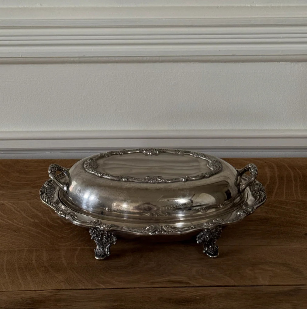 Victorian Era Silver Plated Twin Handle Serving Dish | Cucina Cipoletti