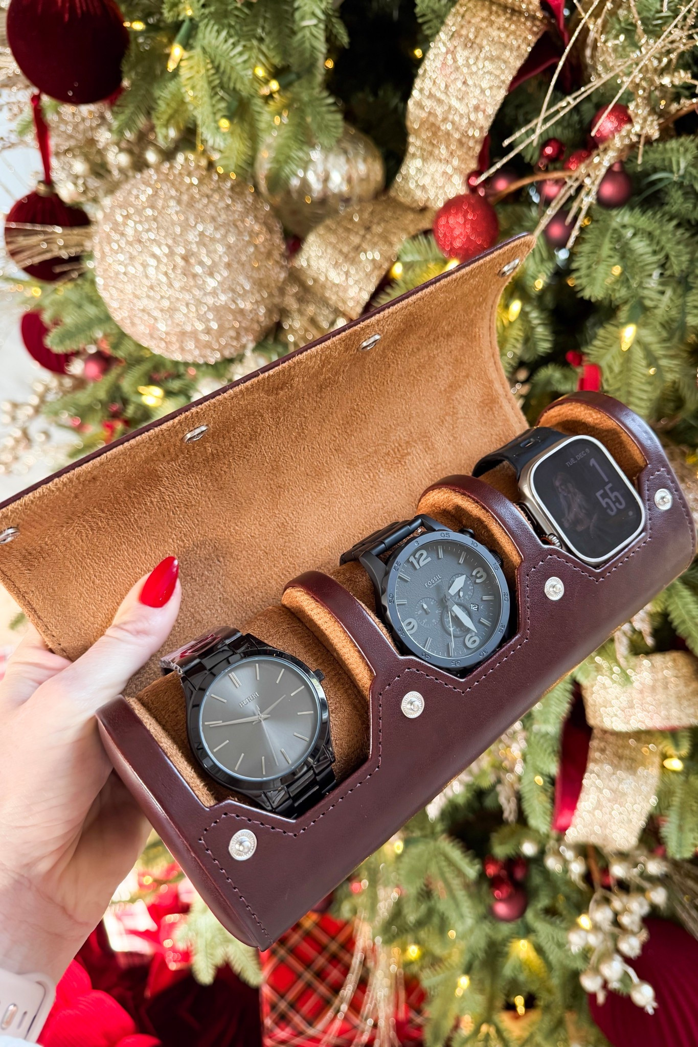 This watch case is great for travel or everyday storage. Great last minute gift idea!

Gift, gift ideas, gifts for him, last minute gifts, watch roll, travel hack, watches, men's gift, gifts for dad, gifts for brother, gifts for husband 

#LTKGiftGuide #LTKHoliday #LTKMens
