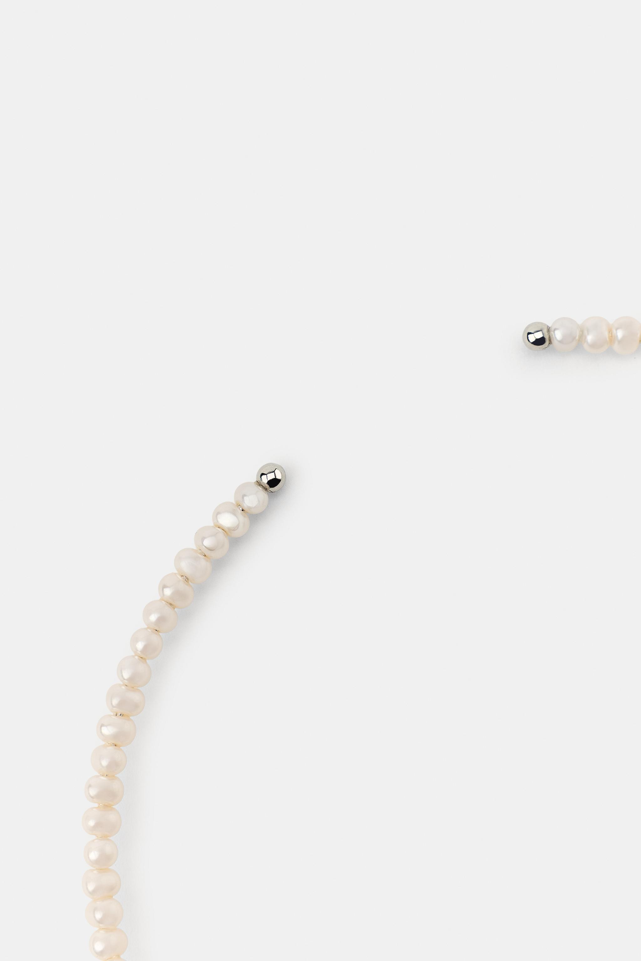 Malleable metal choker necklace with pearl appliqu\u00e9. | Zara US