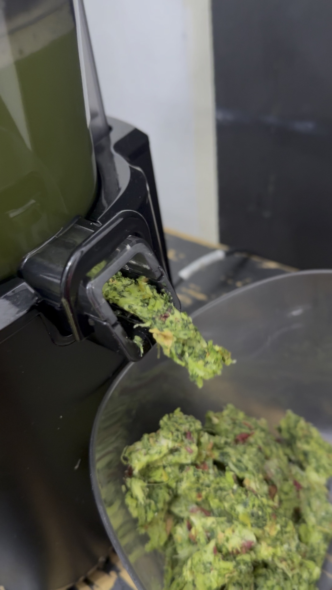 If you want to take your health seriously, start with a good juicer 🍏✨

Fresh juices daily.
More nutrients.
Less bloating.
Better digestion.

When juicing is easy, you actually stay consistent. That’s why investing in a powerful cold pressed juicer makes all the difference. I linked the juicer I use and love.

#JuicingJourney #ColdPressedJuice #HealthyHabits #BestJuicer #GutHealth #WellnessRoutine #GlowFromWithin #ShoppingWithPriiincesss #Atlantamom #Atlantabloggers #Atlantablogger #AtlantaCreator #Atlantacontentcreators #Atlantacontentcreator


#LTKselfcare #LTKHome #LTKfoodie