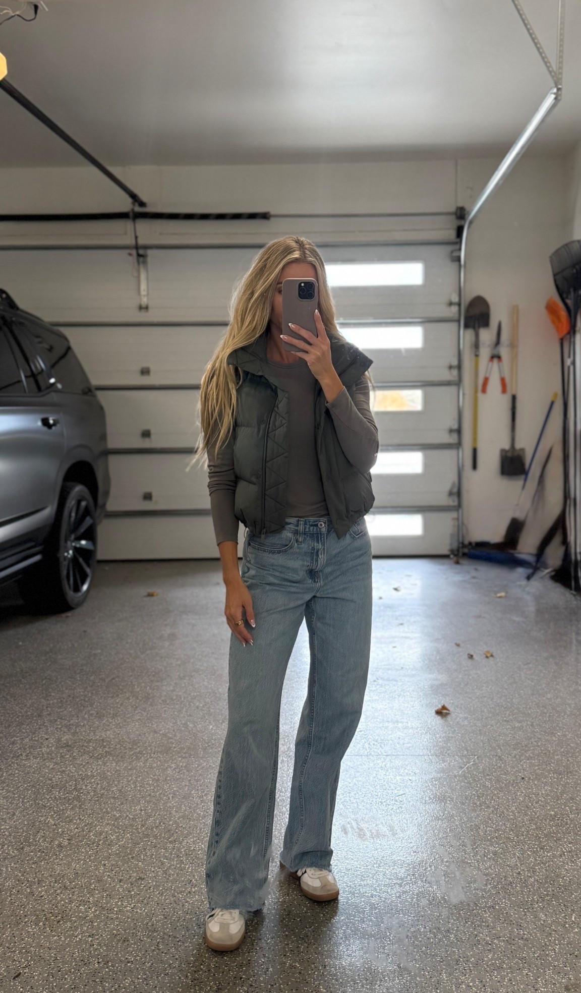 My long sleeve color is older and sold out. Jeans run big. I kept with my regular sizing, but definitely could’ve sized down and still had the loose fit. 

Size 6 vest 