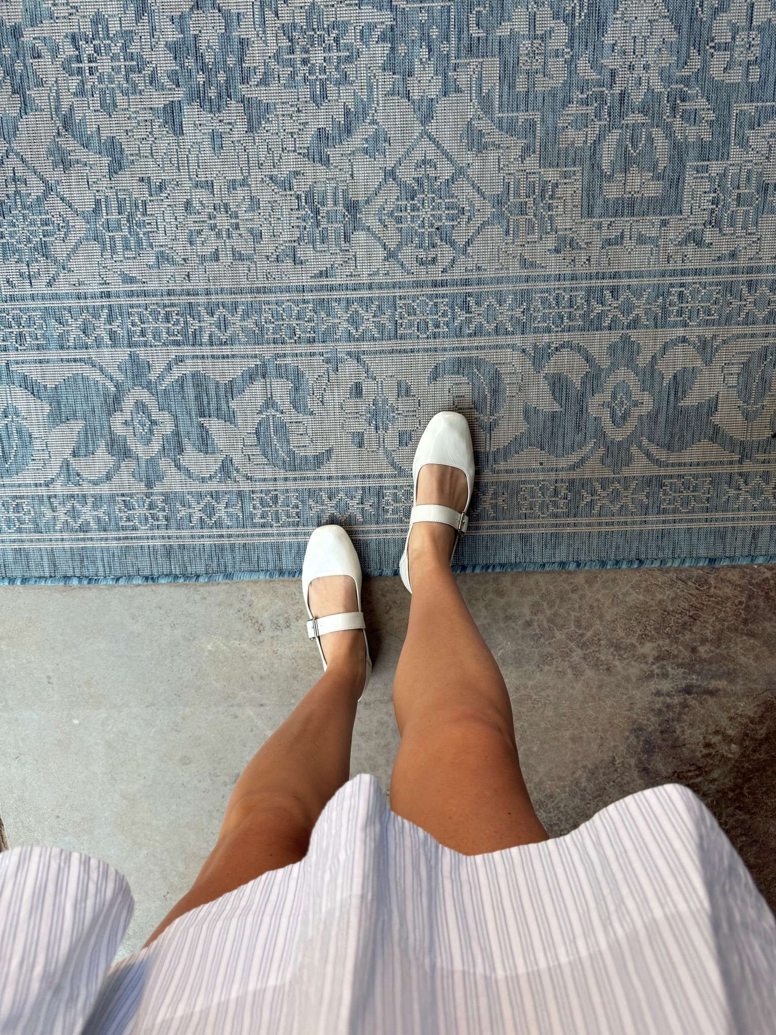 Obsessed with these ballet flat style shoes! Super comfortable, true to size. Grab them while they’re on sale! 

#LTKShoeCrush #LTKSaleAlert #LTKWorkwear