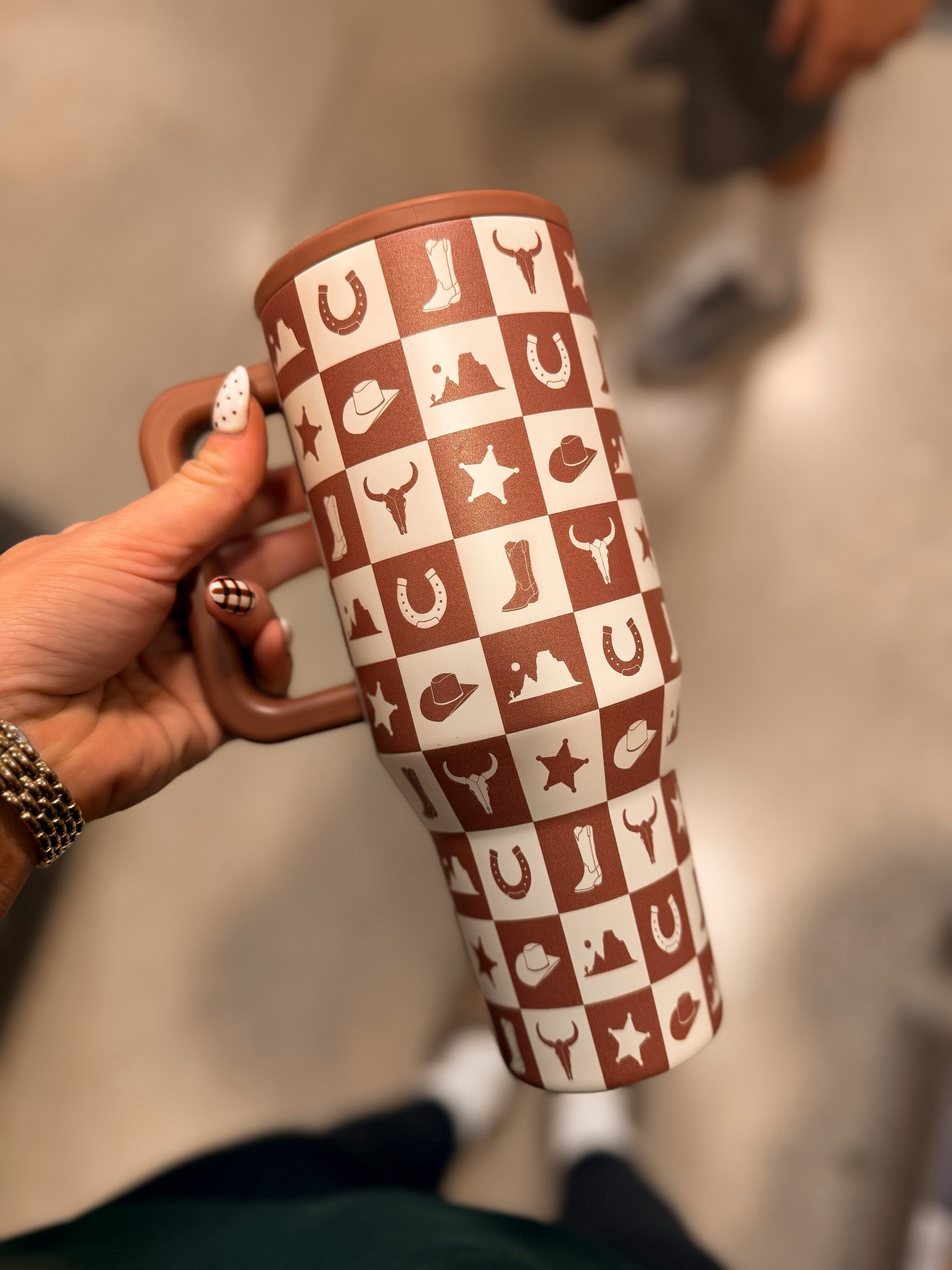 Gift idea #hydrojug

#LTKHome #LTKFindsUnder50 #LTKGiftGuide