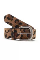 Leopard belt with a metallic buckle. | PULL and BEAR UK
