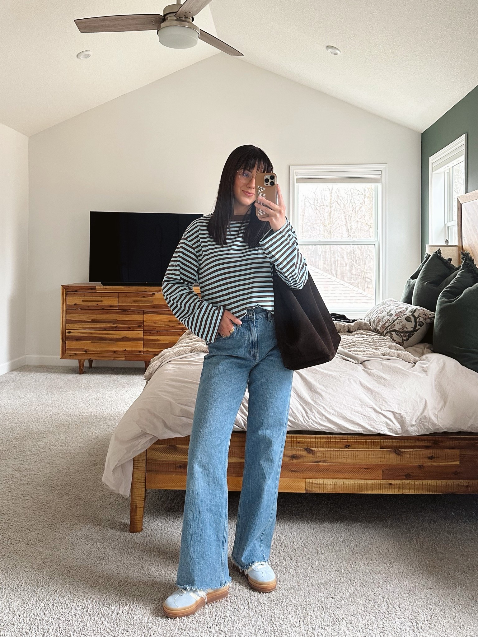 This too is giving free people but it’s Amazon 👀 wearing s, 27 short jeans, sneakers tts! 

#LTKSeasonal #LTKSpringSale #LTKPetite