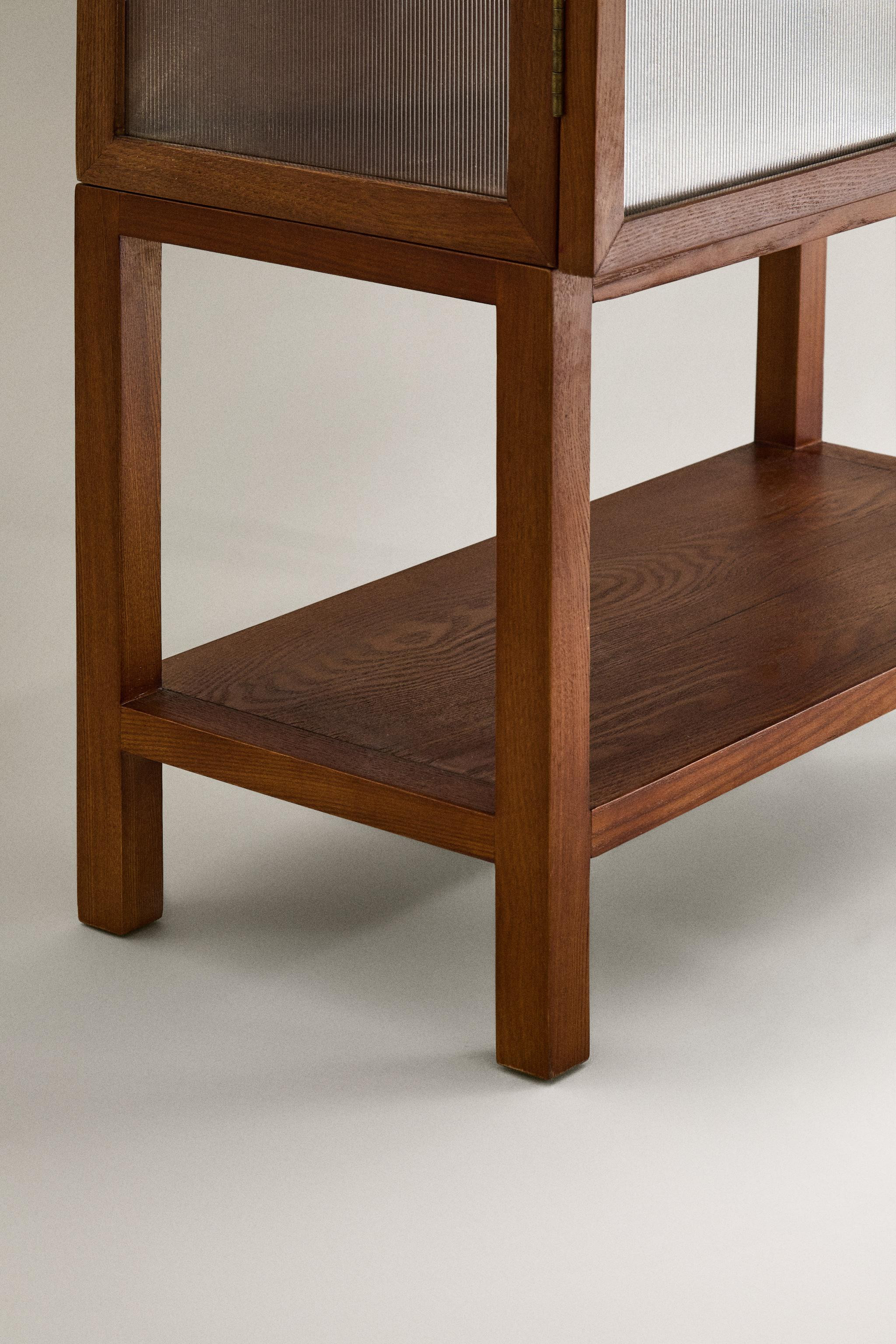 FOLDING LUGGAGE RACK | Zara UK