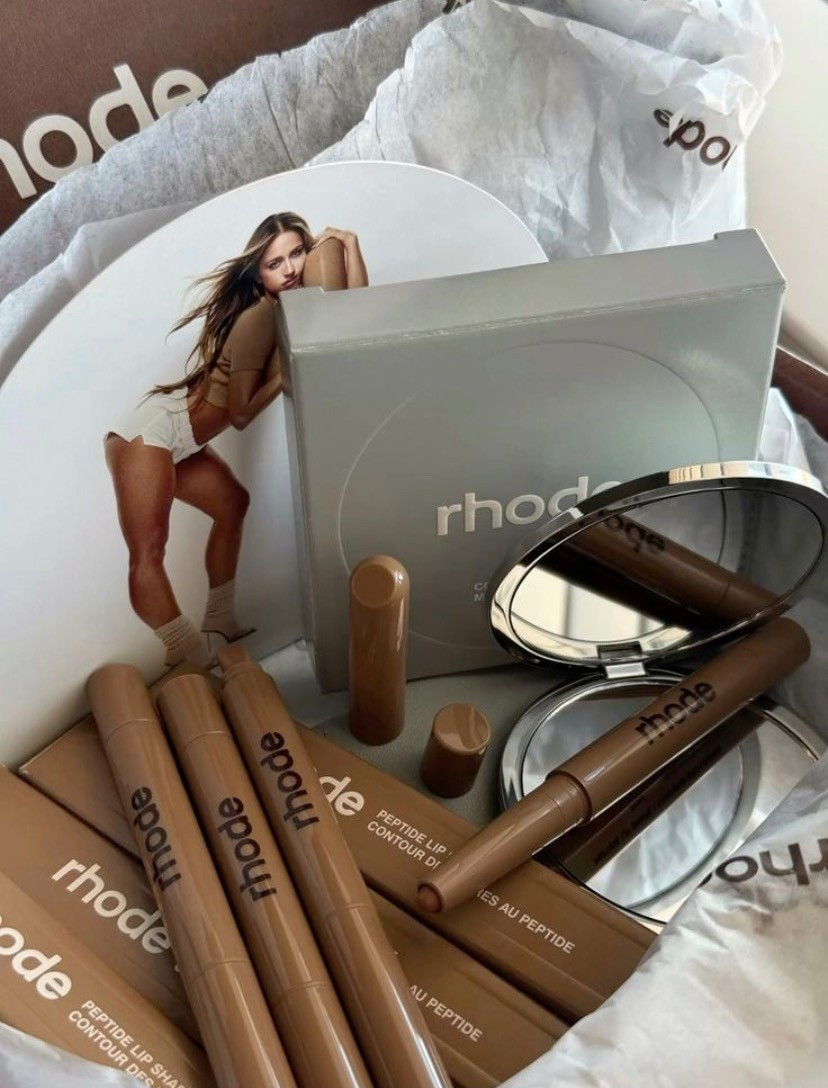 RHODE SKIN 🤎 Beauty Edit 

#makeup #skincare #beauty #cosmetics #phonecase Mother’s Day 


#LTKMothersDay #LTKFestival #LTKBeauty