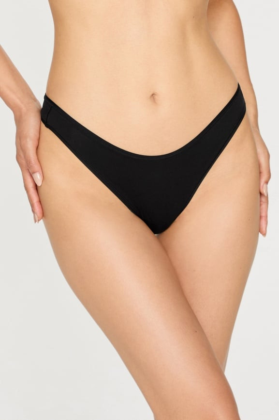 Stretchy Fit Dipped Thong | Fabletics