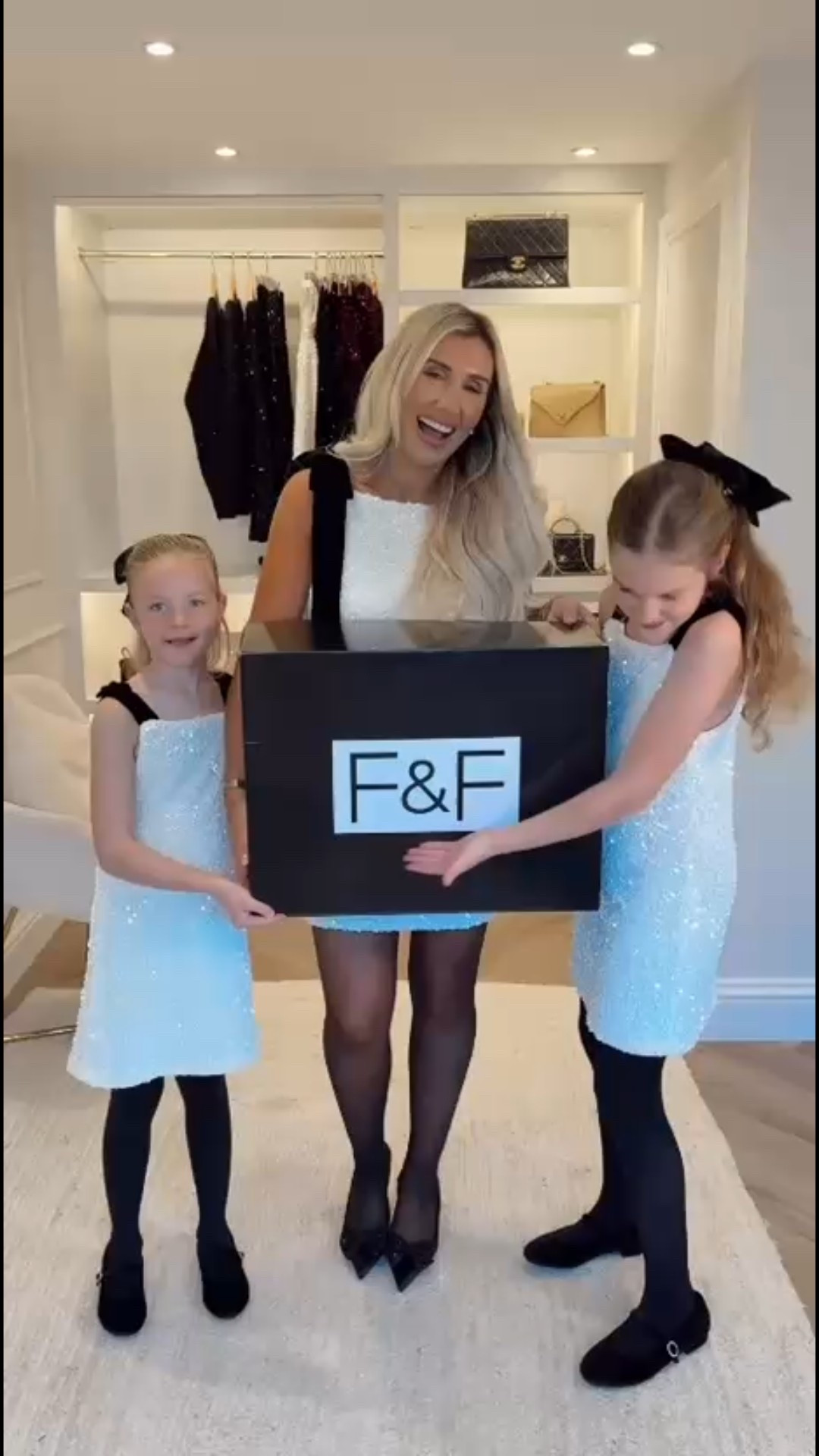 F&F Mum and Daughters Matching Outfits ✨

Winter Style, Winter Outfit, Winter Outfit Inspiration, Party wear, Party, Christmas Party Outfit, Party Season, Family Christmas, Sequins, Coord Sets

#LTKuk #LTKfestive #LTKpartywear