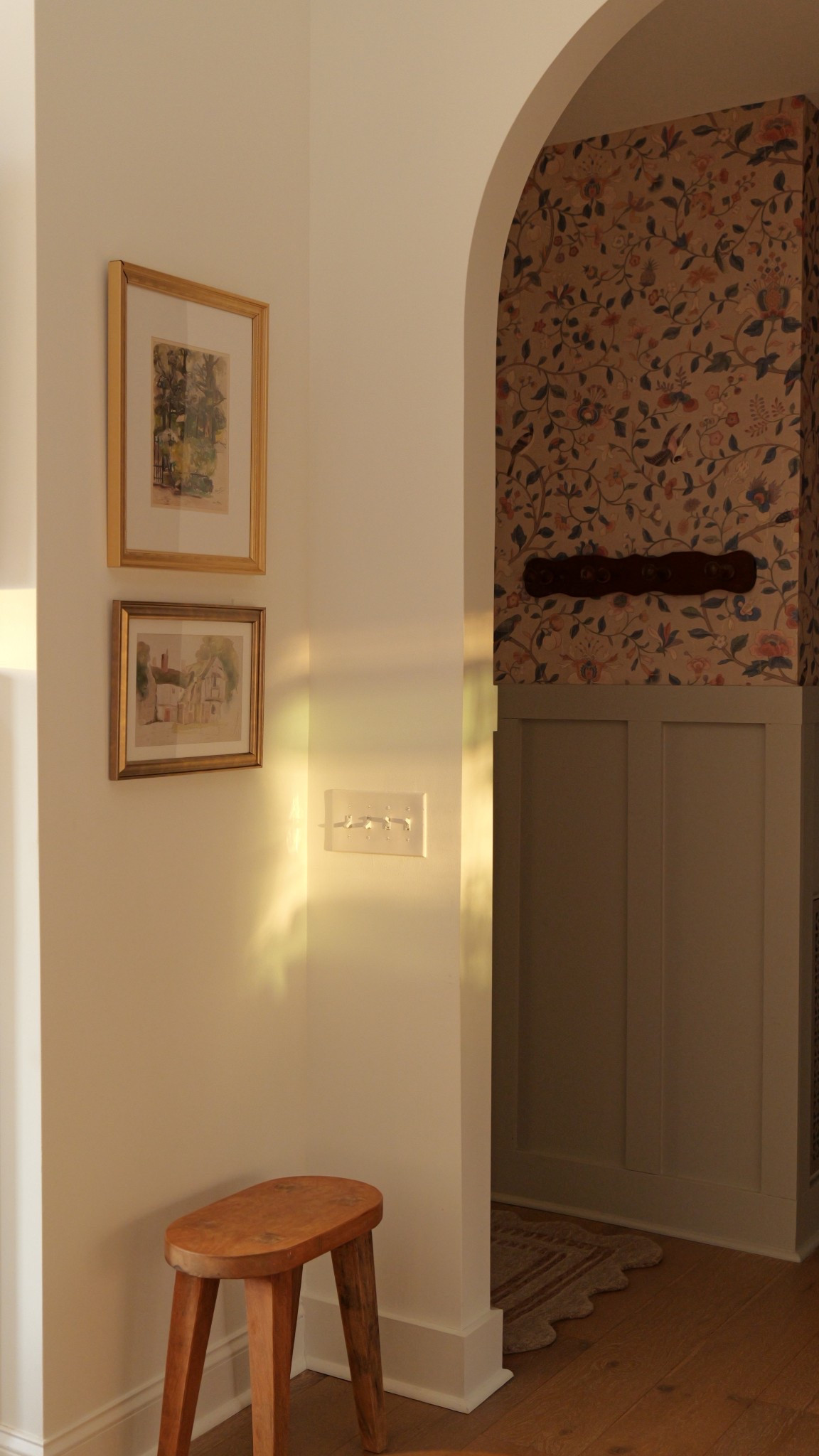 Sunshine and the prettiest artwork. 

#LTKHome #LTKSeasonal