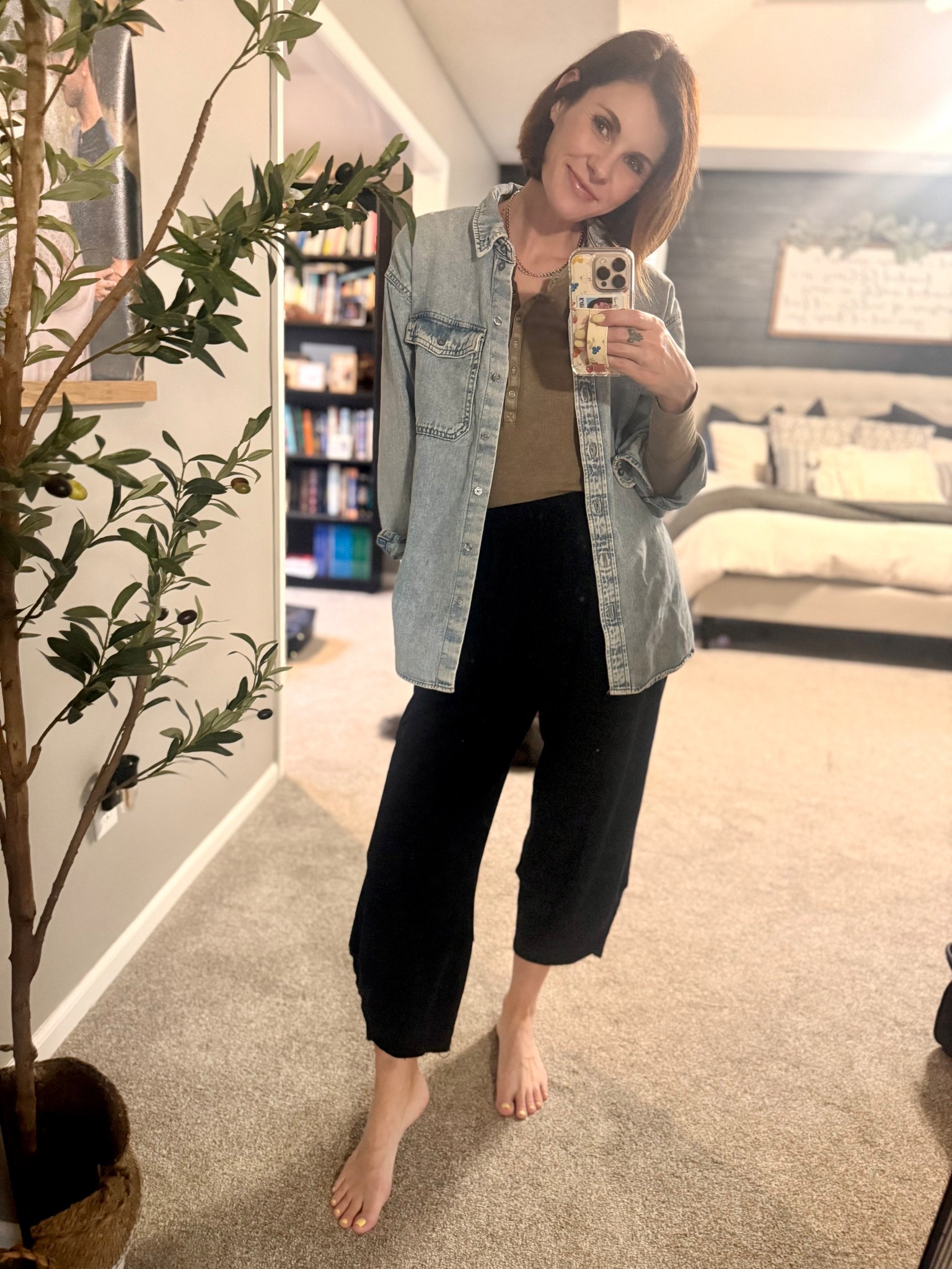Casual stay at home mom outfit - these amazon barrel sweats are one of my most worn Amazon purchases - I have them in 3 colors. So comfy so cute! 

Amazon finds | viral Amazon pants | tulip pants | barrel sweats | casual mom look | comfy mom outfit | everyday outfit | real life outfit of the day | realistic mom outfit 

#LTKootd #LTKSaleAlert #LTKmomlife
