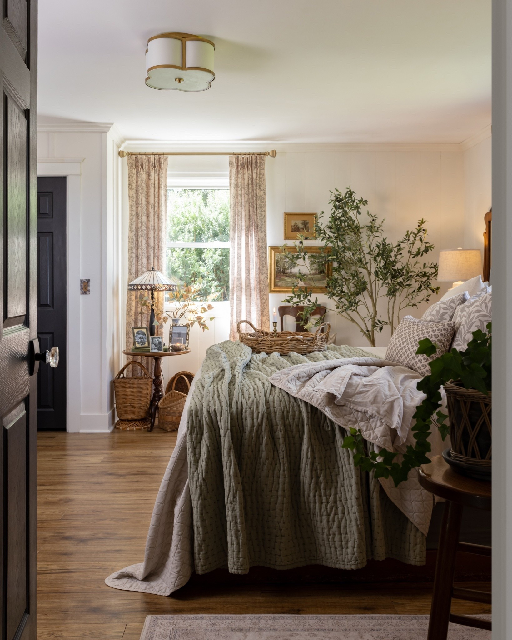 First day of fall in the bedroom.🤍🍂

Use CREEKLINEHOUSE for 20% off curtains and pillows at Two Pages!

#LTKcanada #LTKfall #LTKhome