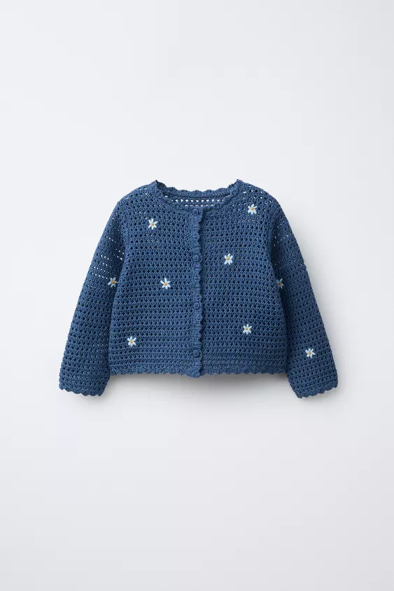 STRICKJACKE MIT LOCHMUSTER UND BLUMENSTICKEREI | Zara DE