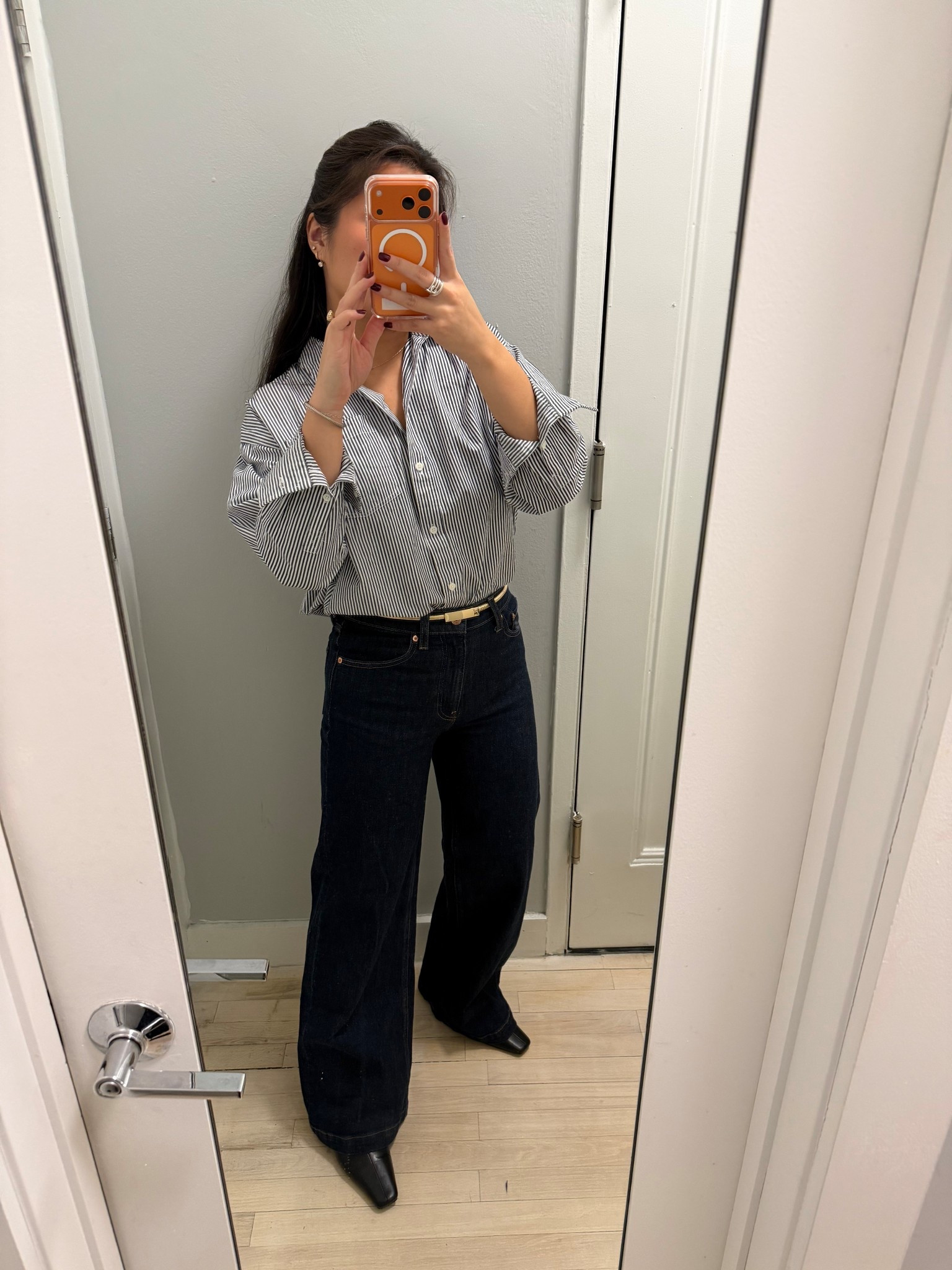 The BEST jeans 

#LTKWorkwear #LTKootd #LTKFindsUnder100