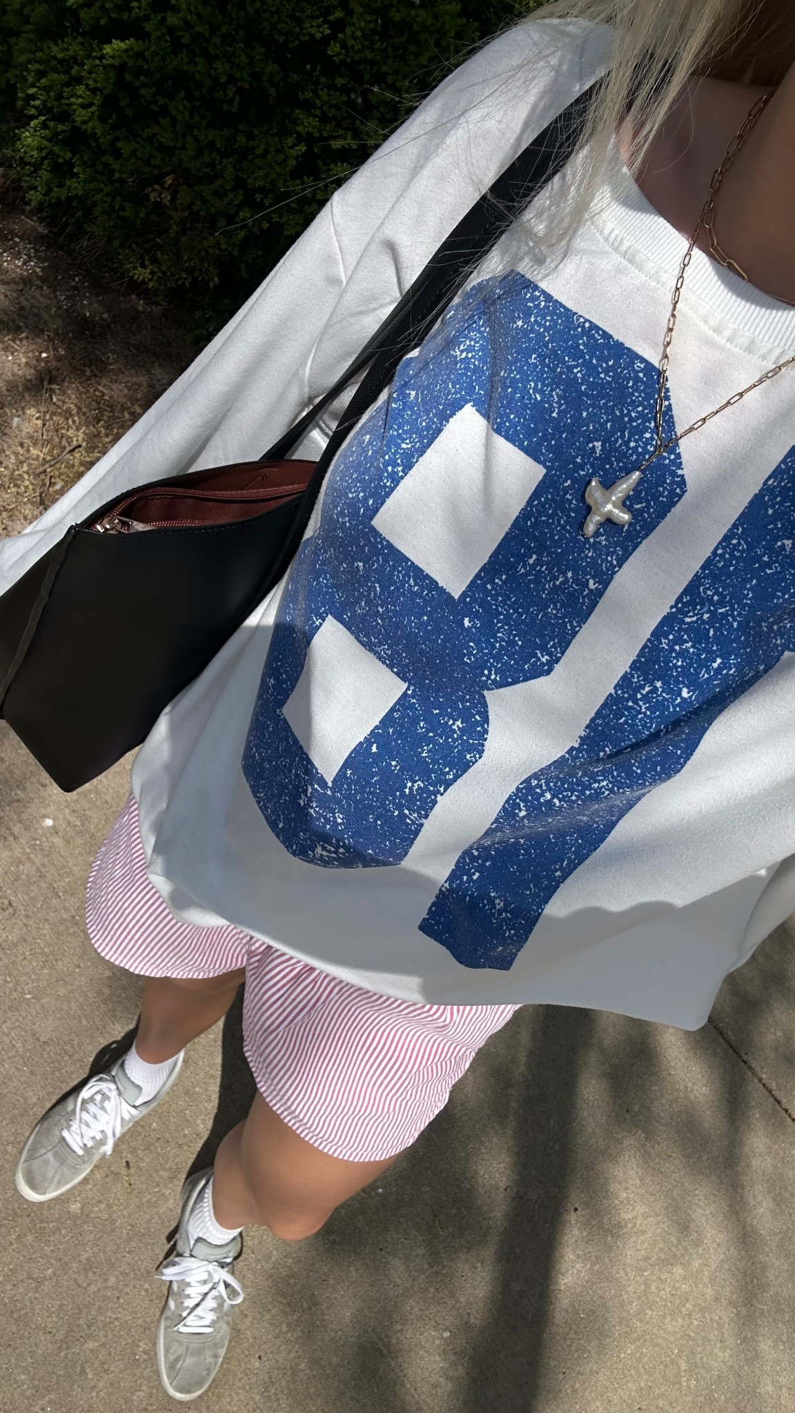 OOTD

#LTKFindsUnder100 #LTKFindsUnder50 #LTKStyleTip