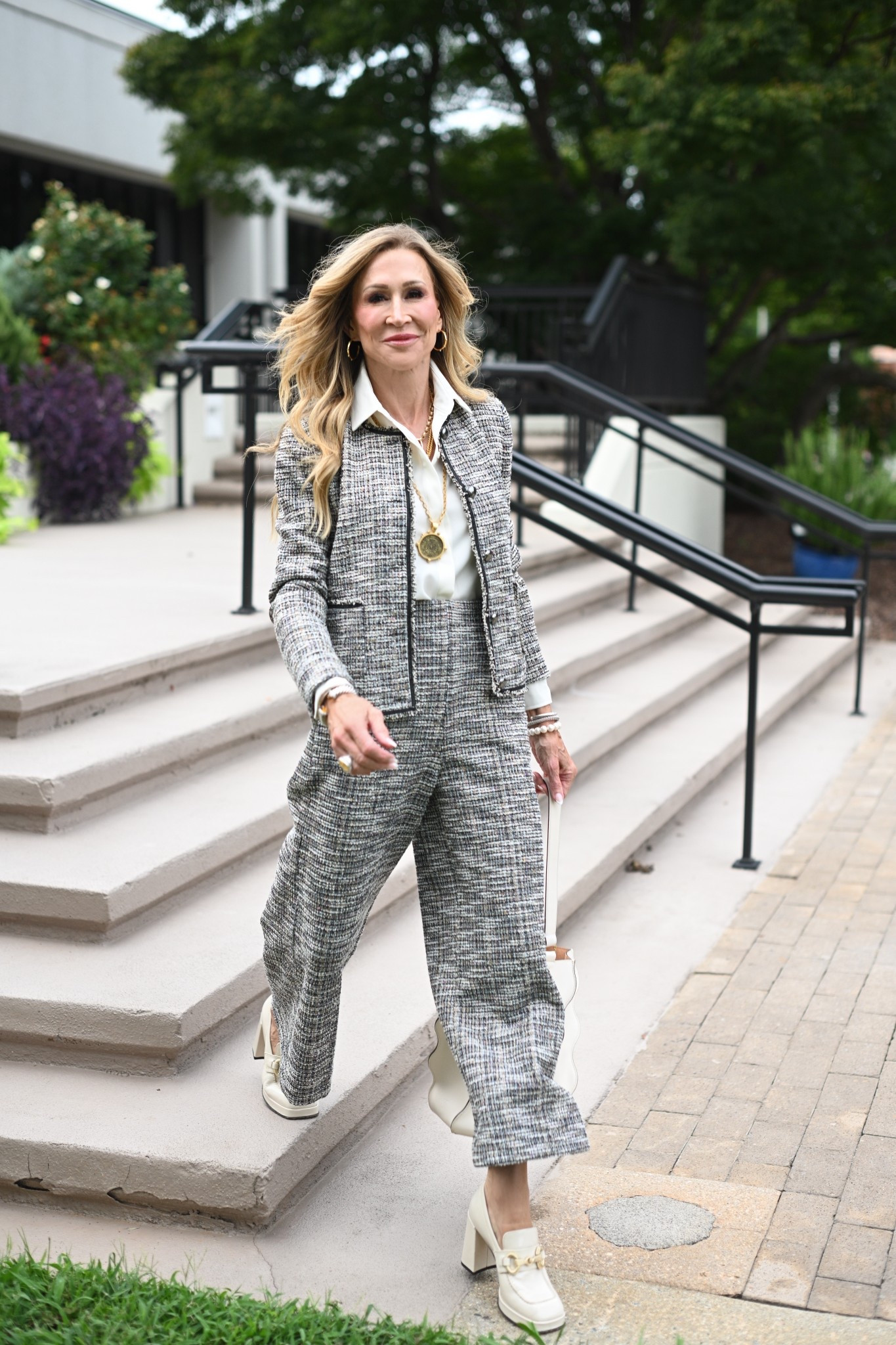 A very professional look from Lysse New York.  These pieces are so versatile and could be worn as separates to create endless looks from casual to dressy!  The blouse has gorgeous balloon sleeves!


#LTKSeasonal #LTKShoeCrush #LTKStyleTip