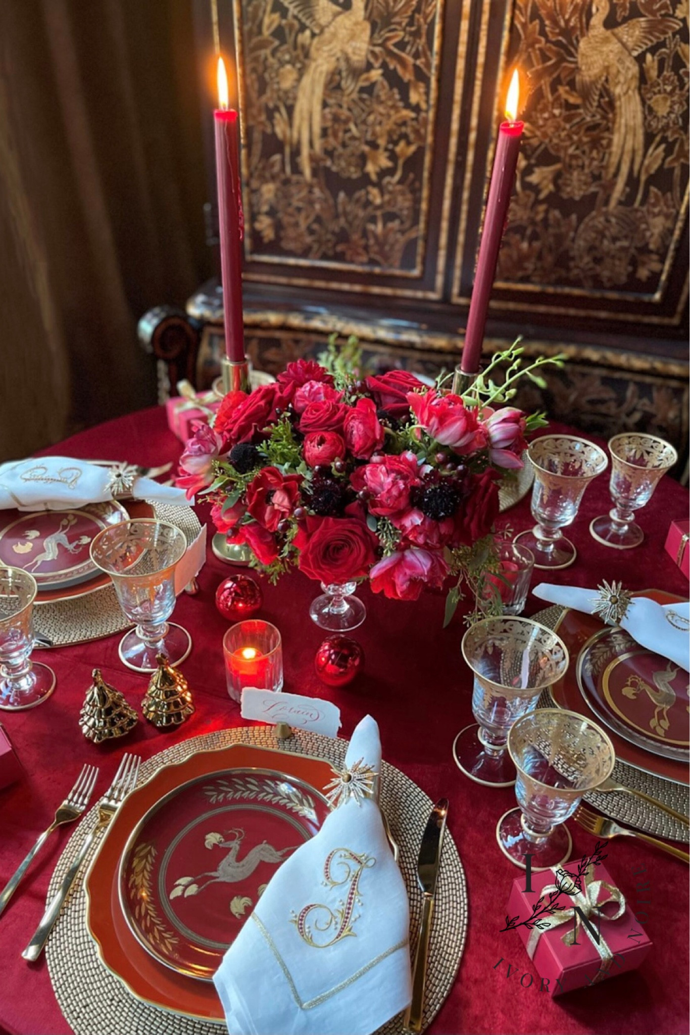 Take a dive into a classical Christmas wonderland with these beautiful red and gold Christmas tableware pieces. Featuring red and gold plates, gold flatware, and Christmas themed tableware, this red and gold holiday Tablescape is sure to inspire! #redandgoldtablescape #redandgoldplates #goldflatware #christmasplates #christmastableware

#LTKHoliday #LTKSeasonal #LTKhome