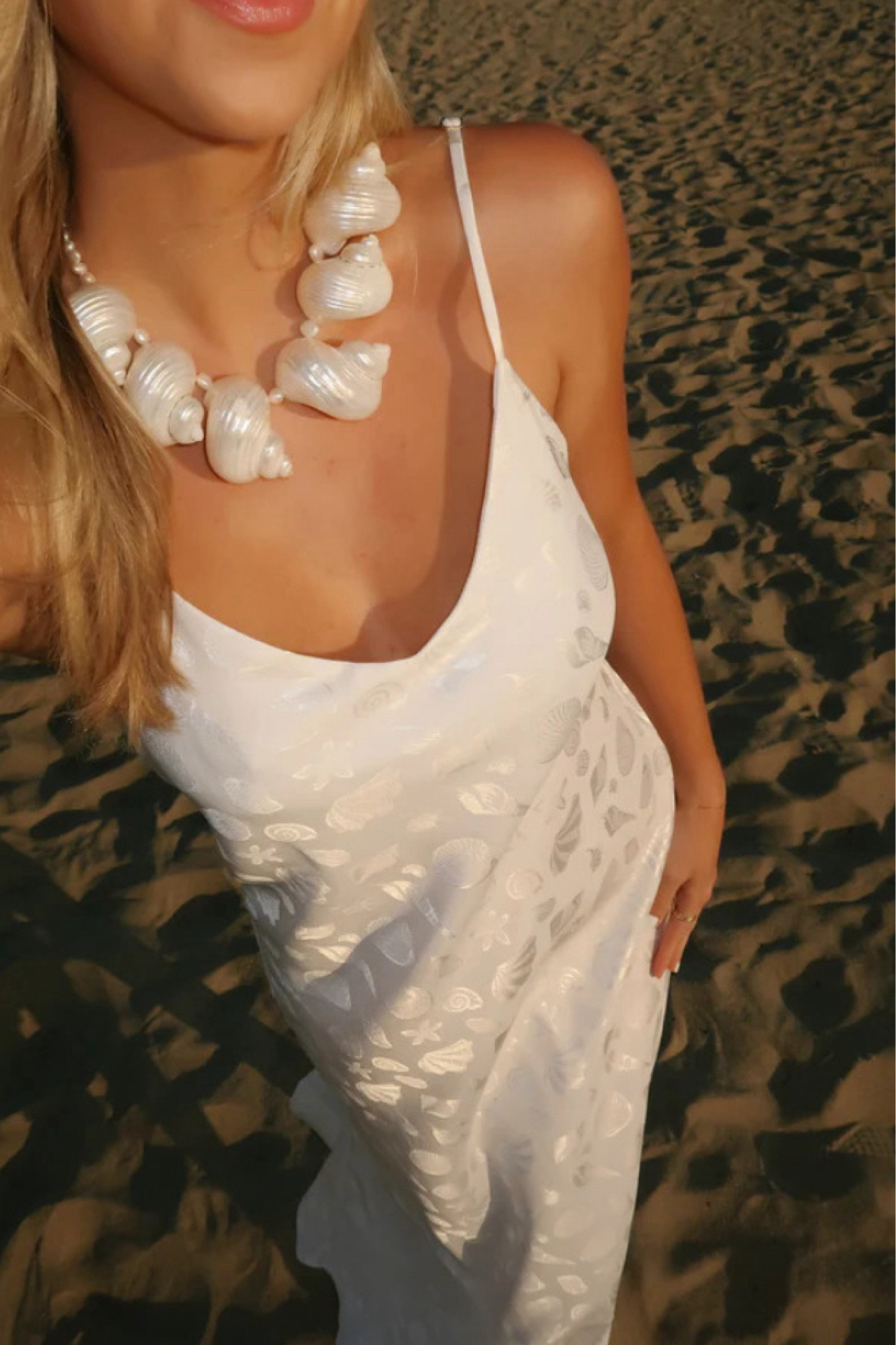 Are you looking for cute but simple outfit idea to wear to your honeymoon? Vacation Outfits, Rompers, Dresses, Resort Wear & More. The work of planning your next vacation does not need to include the question of what to wear on your honeymoon. As a newly wed, you will be glowing. Find a cuter resort outfit that will match that glow! #bestholidayever #coupletravel #travelcouple #thetravelduos #vacations #traveltogether #vacation #holidaydestination #honeymoontrip #honeymoons #resortoutfit #vacationstyle #honeymoonoutfit #LTKFind 

#LTKParties #LTKWedding #LTKTravel