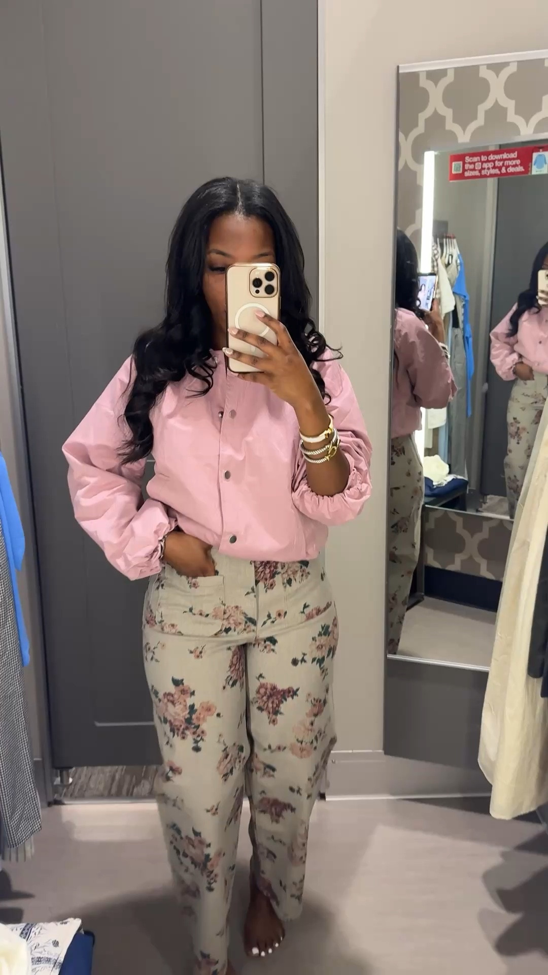 @Target look at this cute jacket! Perfect for the spring. Look at the pink color. 

#LTKootd #LTKWorkwear #LTKSpringSale