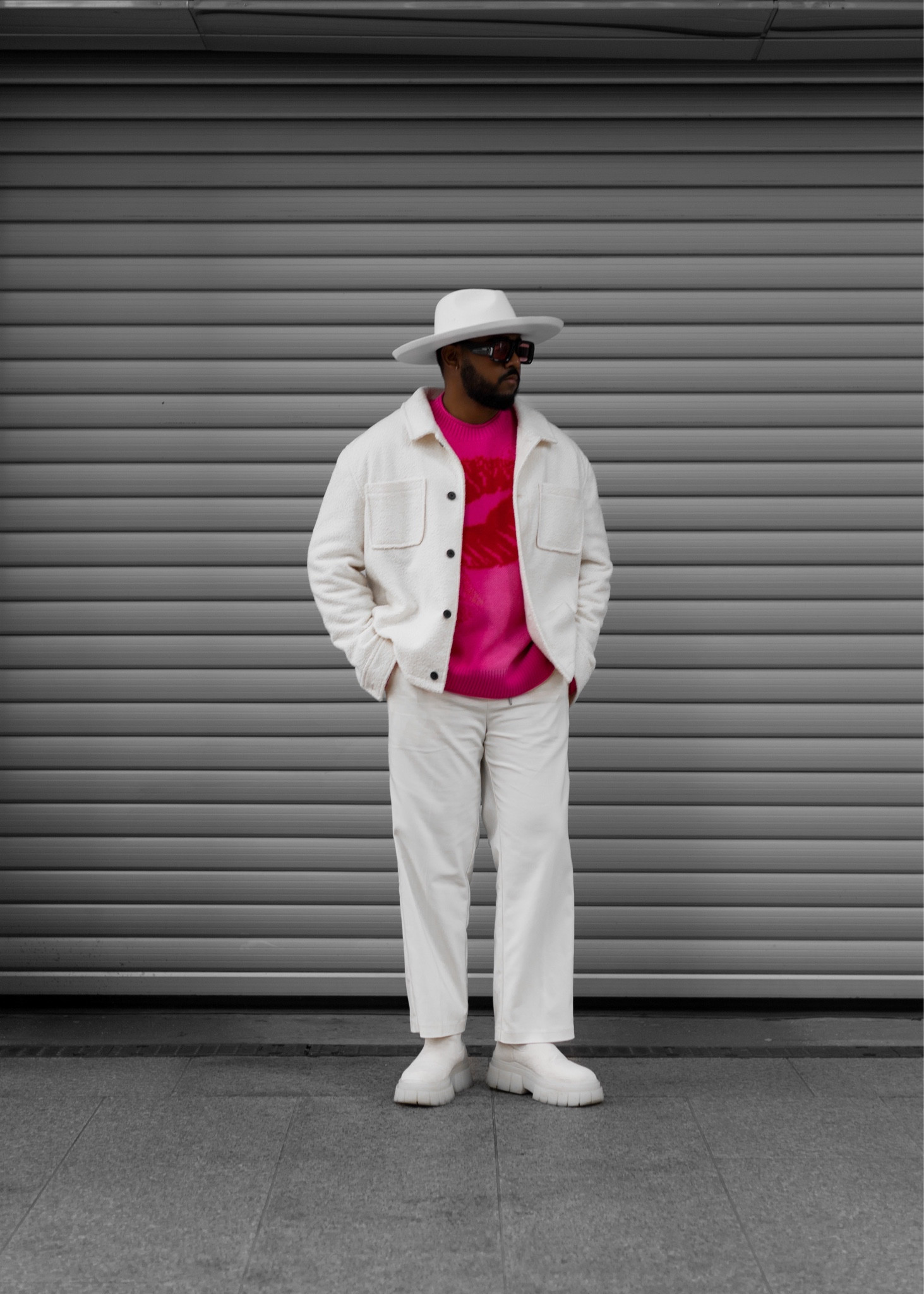 Pop of colour, waiting for summer 

I have linked below alternative pieces that can be used to recreate this fit.




#LTKeurope #LTKstyletip #LTKfit