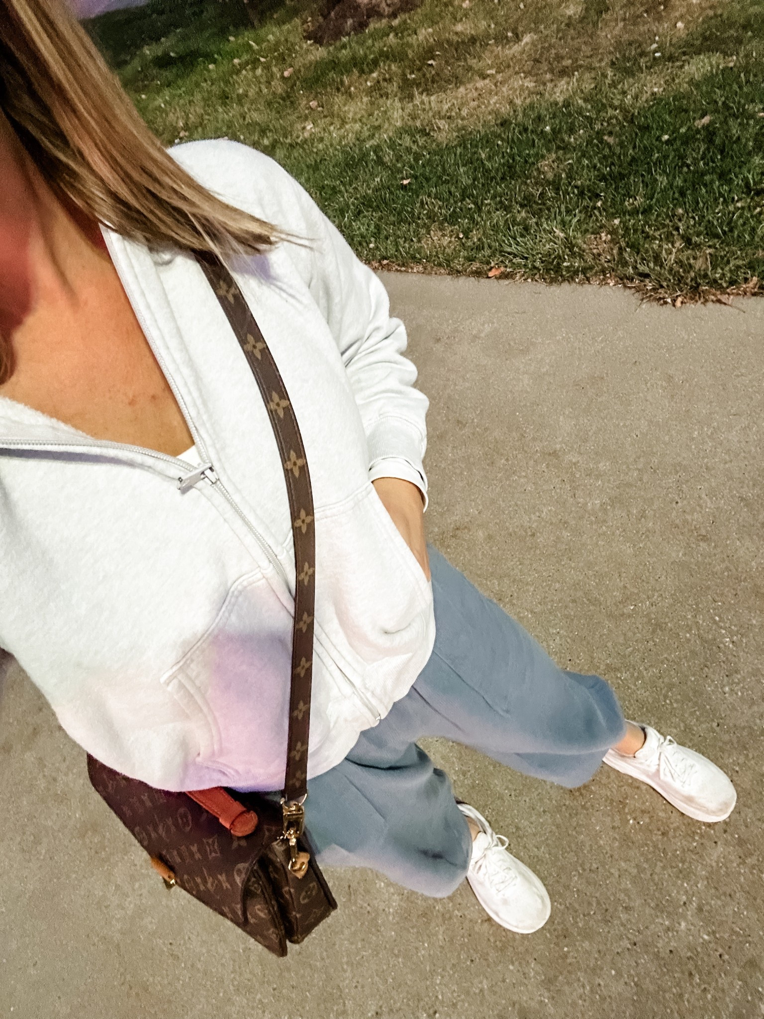 A few days behind on outfits! I’m obsessed with these horseshoe cozy pants. They are incredibly flattering snd fit so great! And inexpensive!!

#LTKSeasonal #LTKootd #LTKdayinmylife