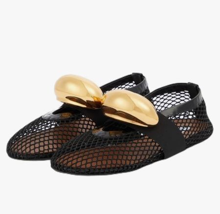 Here’s a great Alaia inspired mesh flat for a fraction of the cost.


#LTKStyleTip #LTKFindsUnder50 #LTKShoeCrush