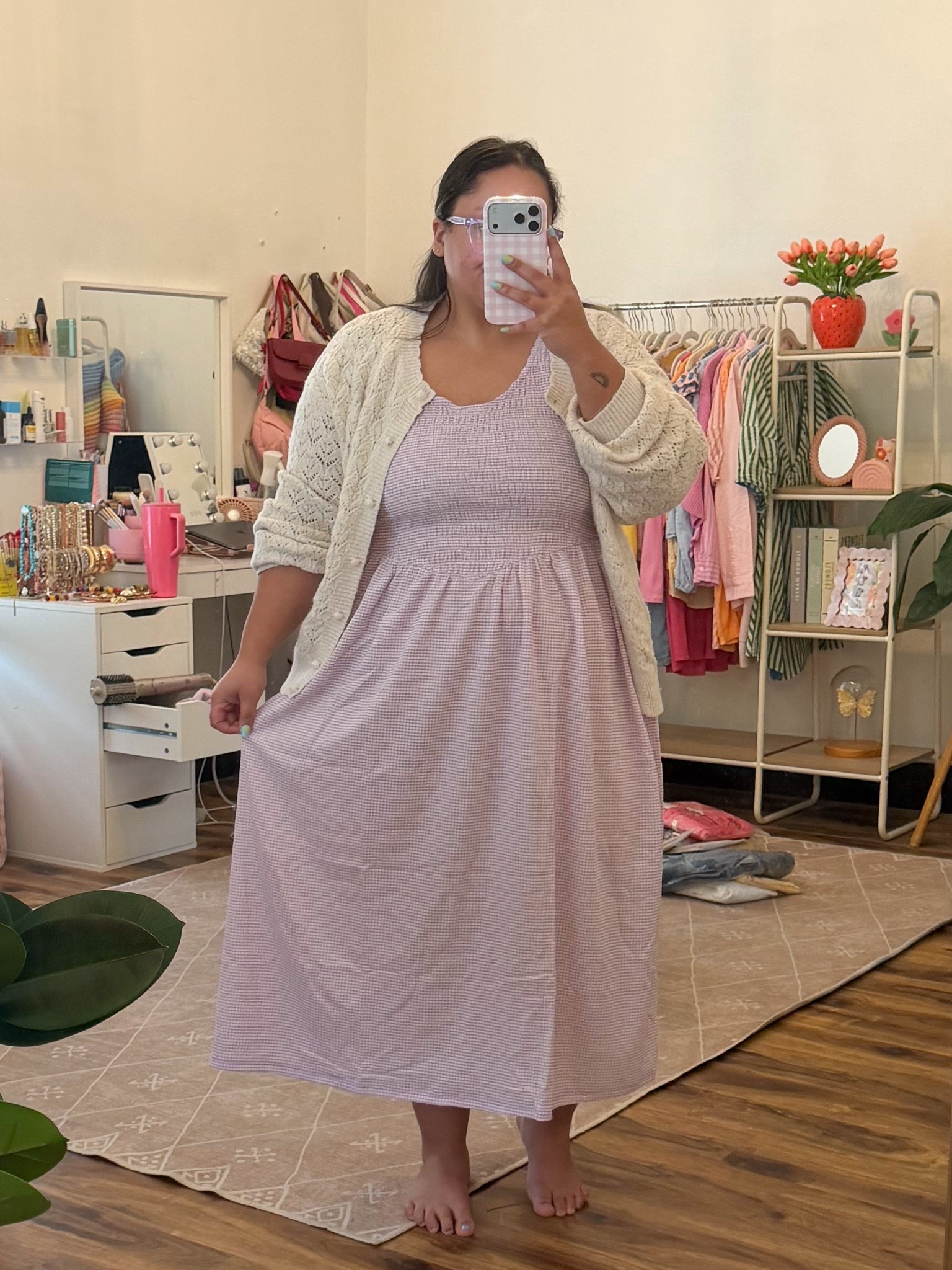 Old navy gingham dress wearing the XL 

#LTKPetite #LTKPlusSize #LTKMidsize