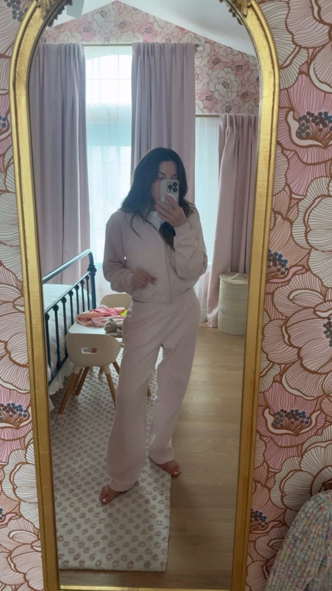 Such a good set 👏  #pink #set #loungewear #skims

#LTKootd #LTKValentine #LTKmomlife