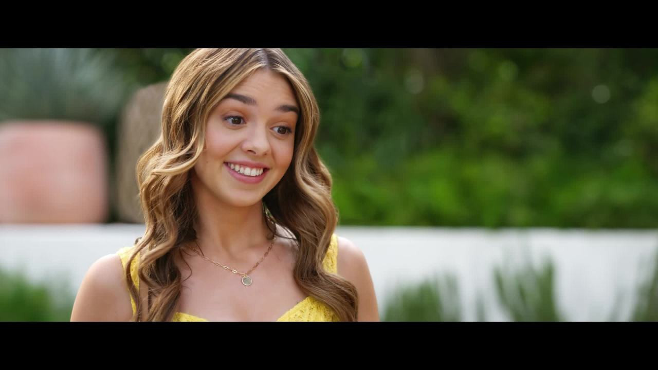 Jergens Natural Glow Firming Daily Moisturizer Medium to Tan Sunless Tanner Lotion, 7.5 oz | Walmart (US)