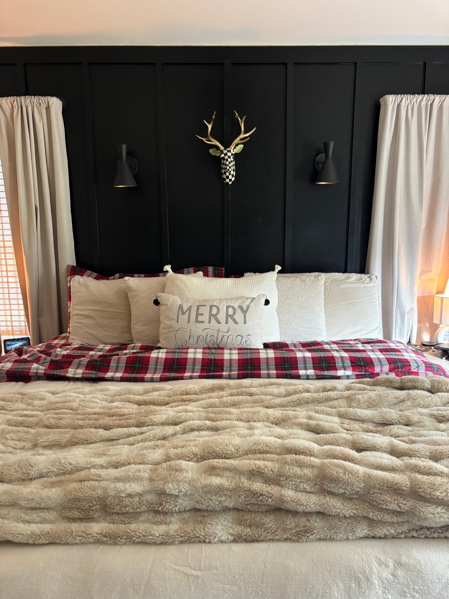 I can’t wait to go to bed. The cutest Christmas plaid sheets! 

#LTKGiftGuide #LTKHome #LTKHoliday