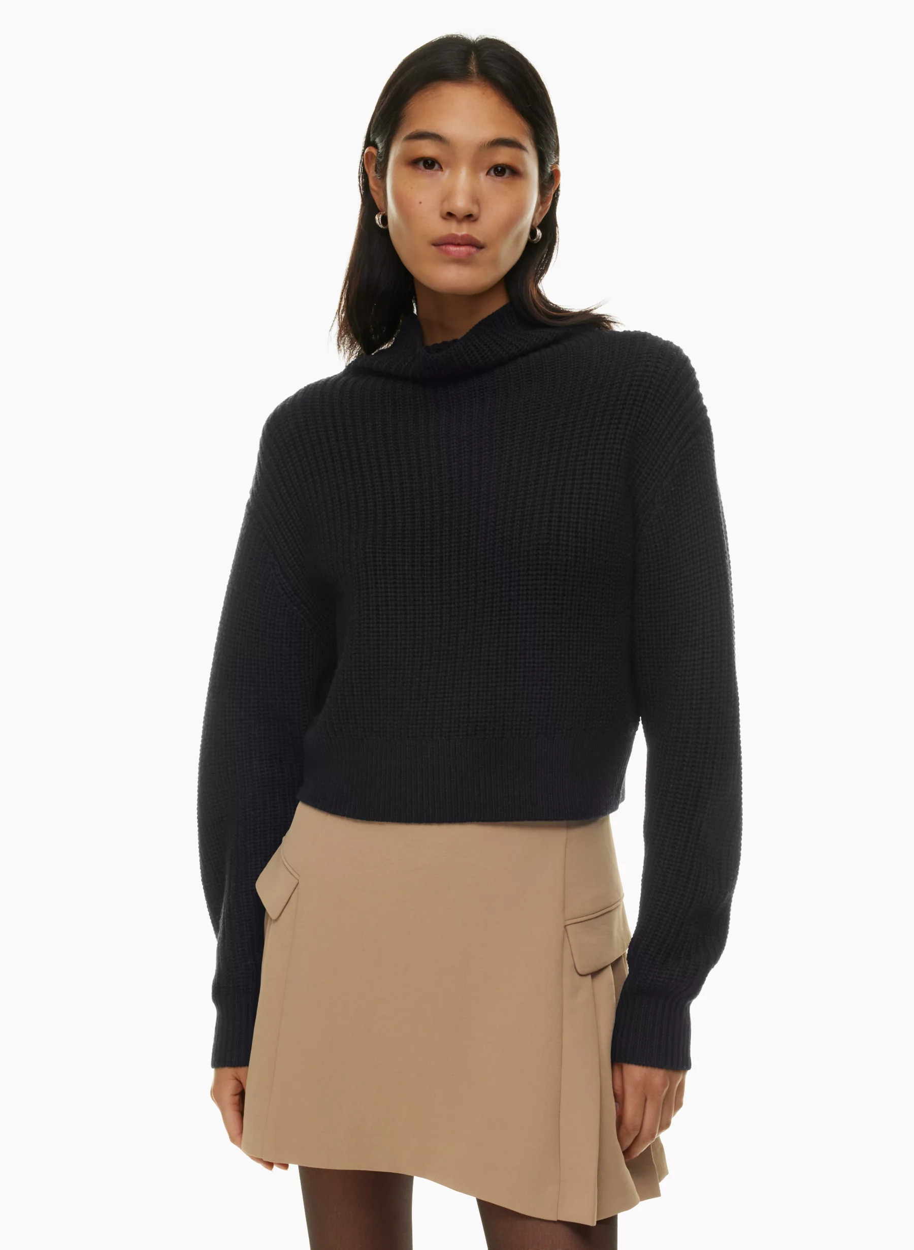 MONTPELLIER WAIST TURTLENECK | Aritzia