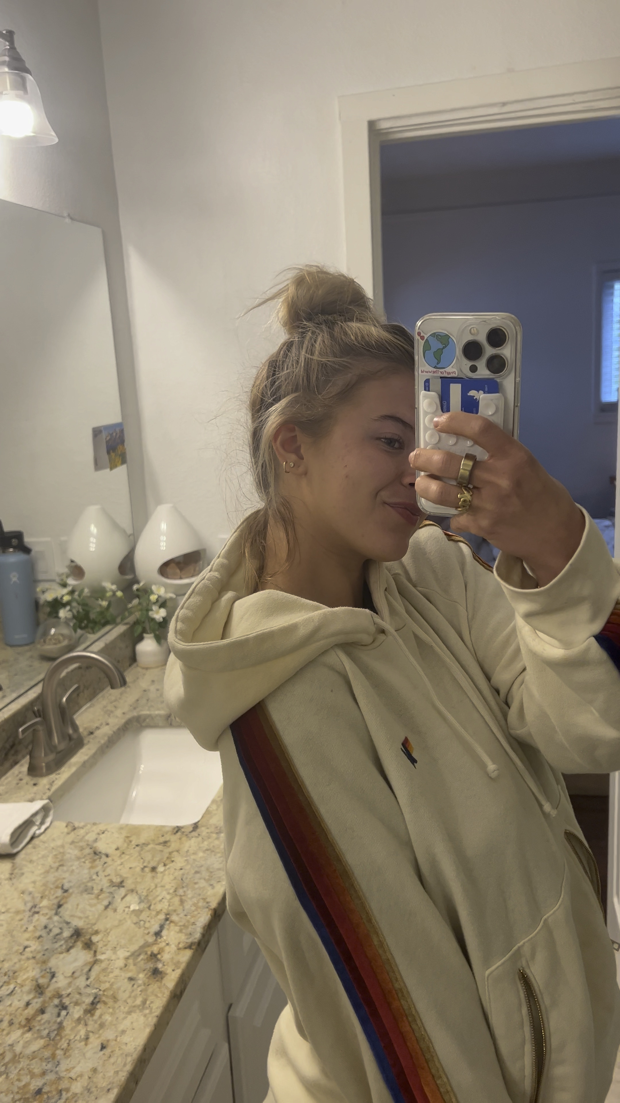 WORTH THE MONEY. This is the softest, cutest, and most flattering sweat shirt/pants. I wear this thing ALL the time and the quality has held up for 2 years now. Buy it. 

#LTKGiftGuide #LTKHoliday #LTKSeasonal